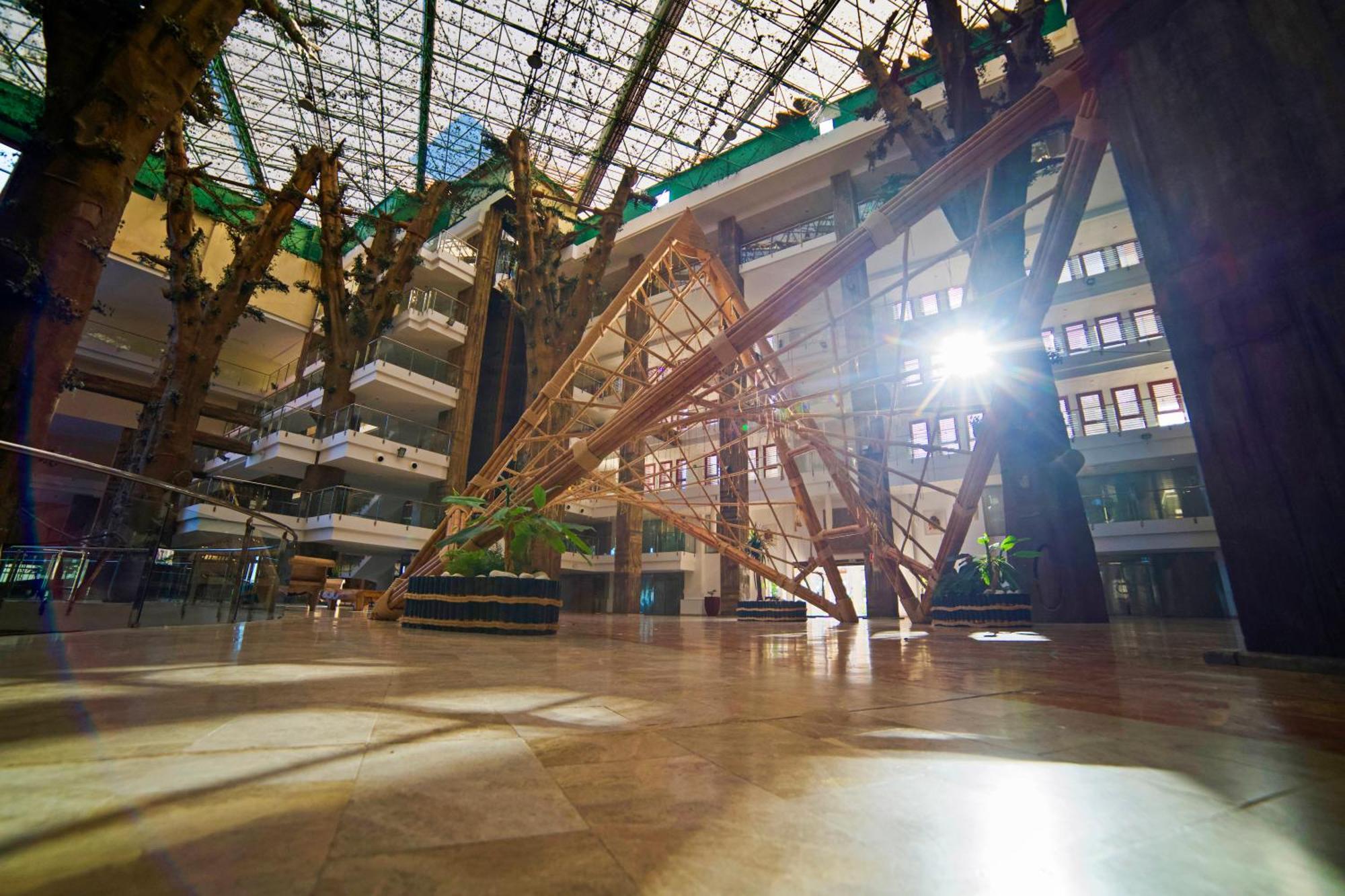 World Polynesia Hotel 4*