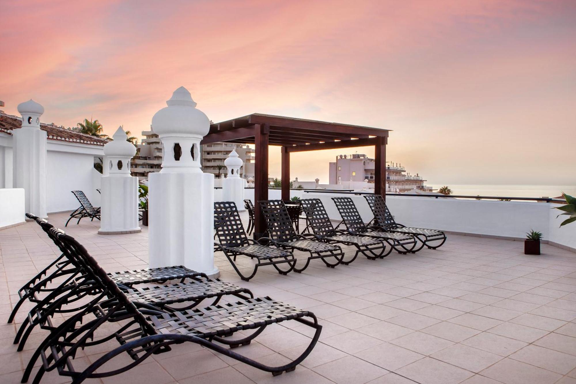 Sahara Sunset Aparthotel Benalmadena