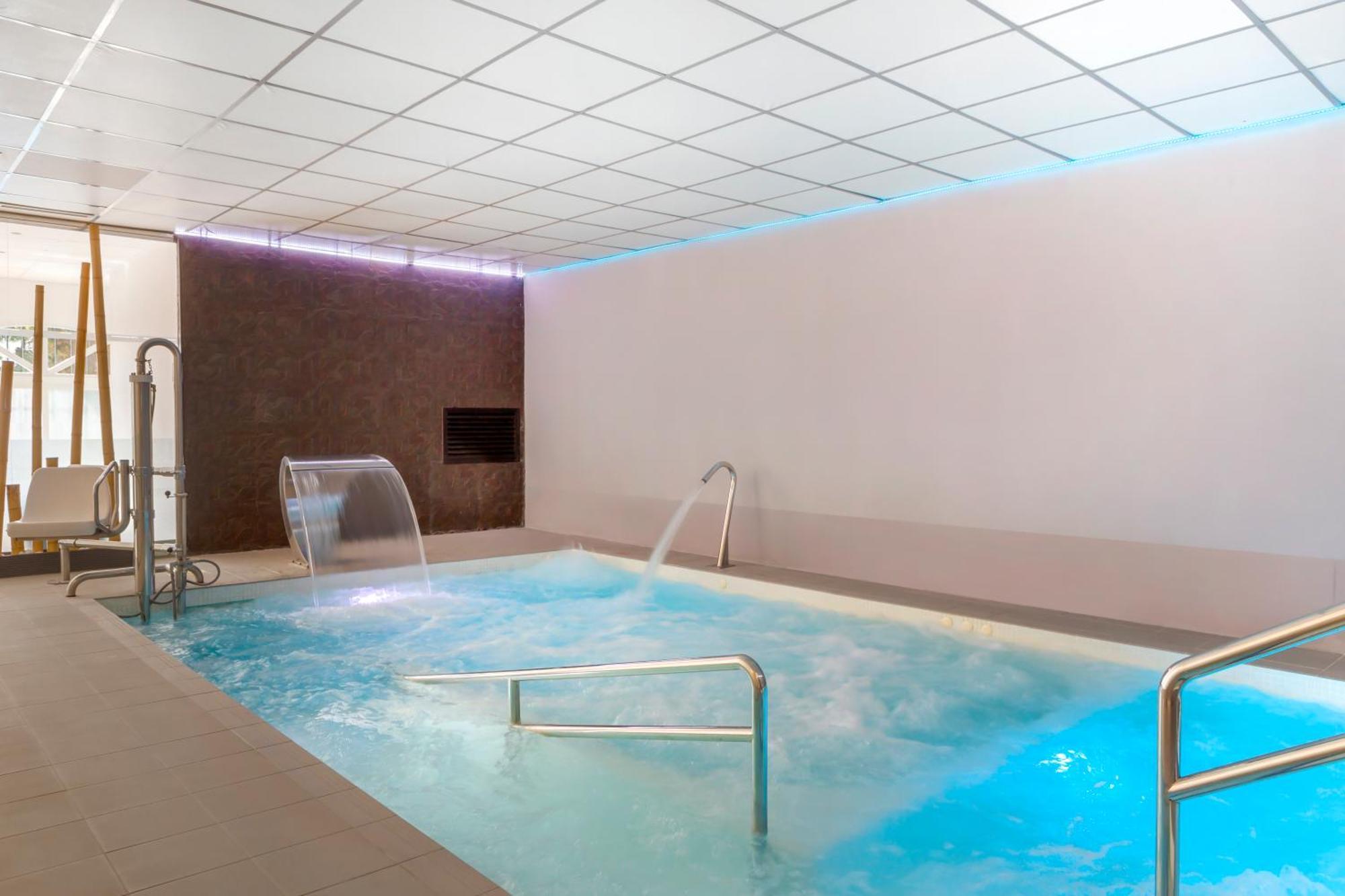 Royal Oasis Club At Pueblo Quinta Aparthotel