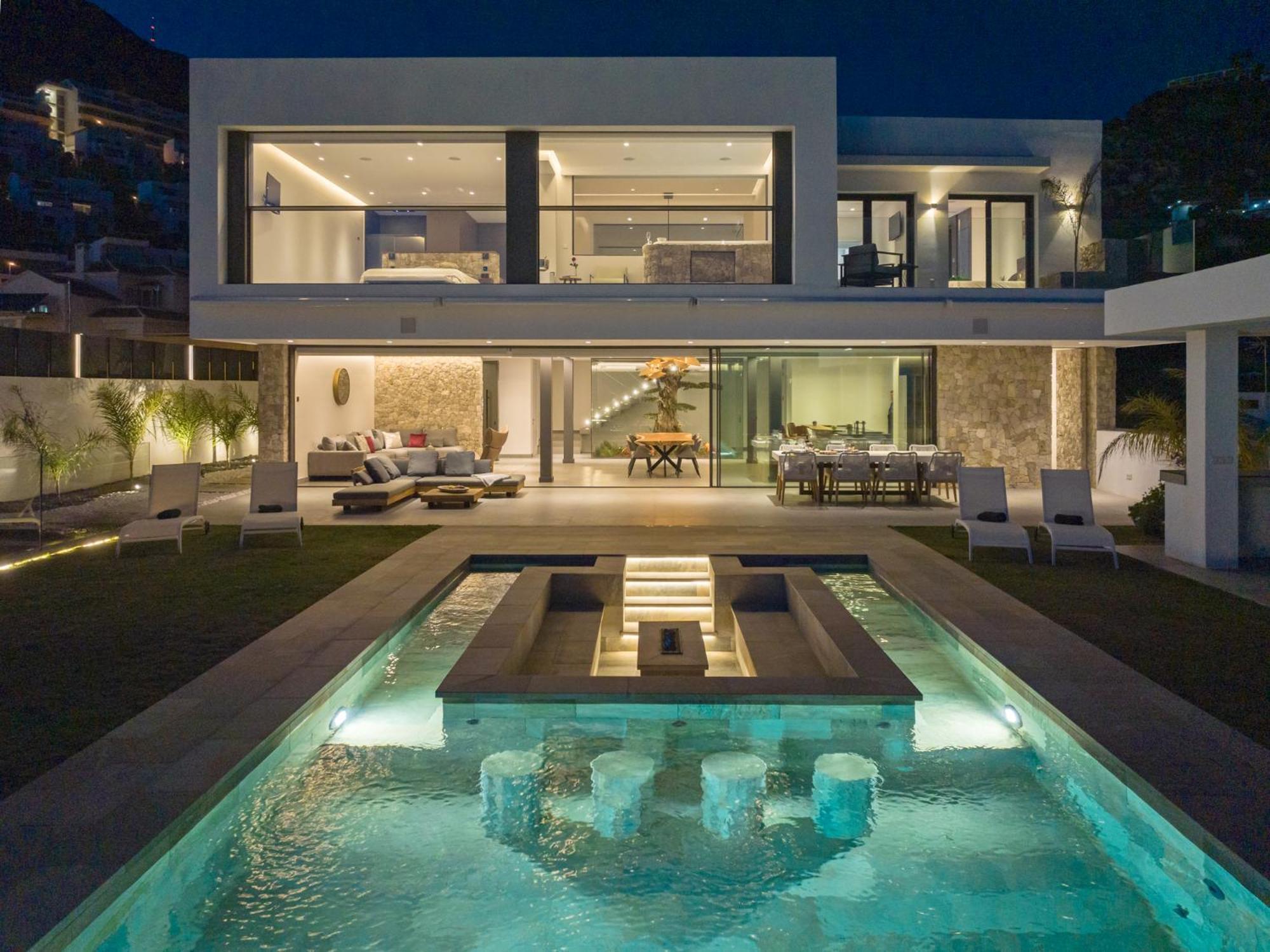 Villa Stupa Luxury Benalmadena