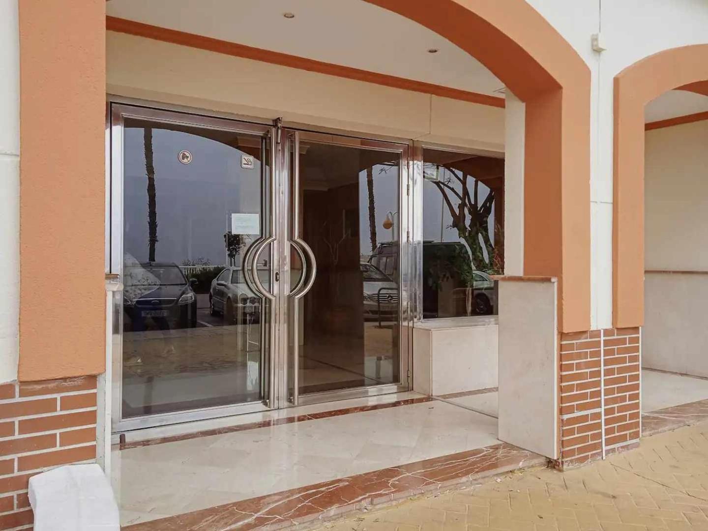 Precioso En Primera Linea De Playa Iii Apartment *
