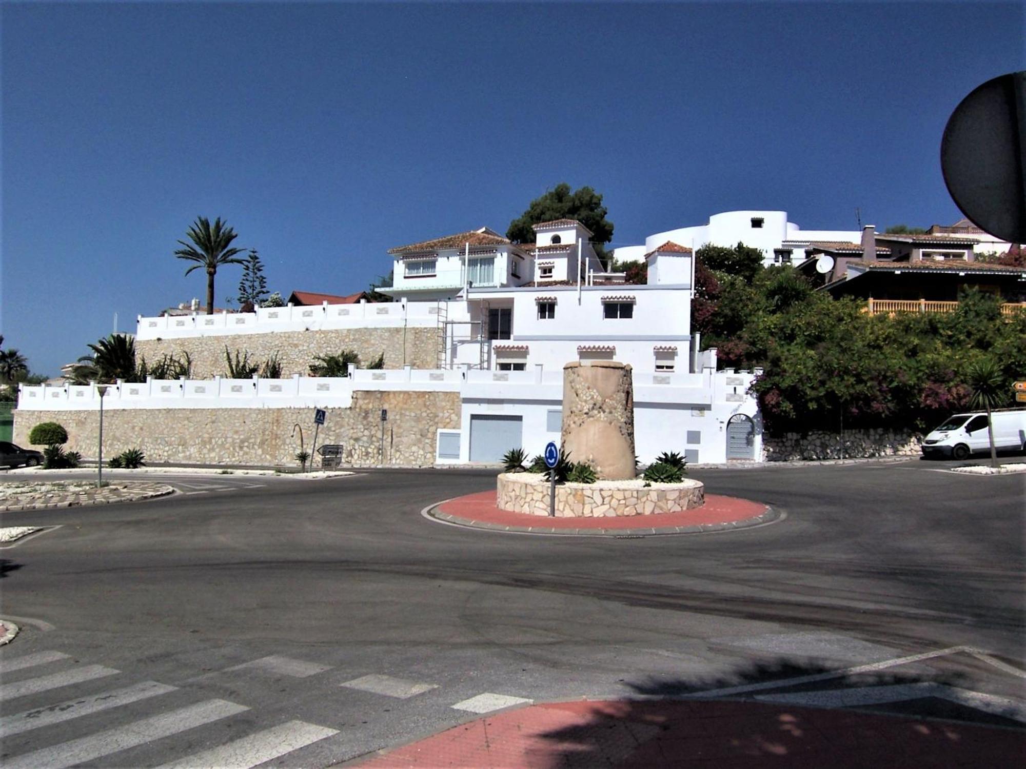 Luxury 7 Bedroom Heated Pool Hot Tub 5 Mins From The Sleeps 16 Villa *