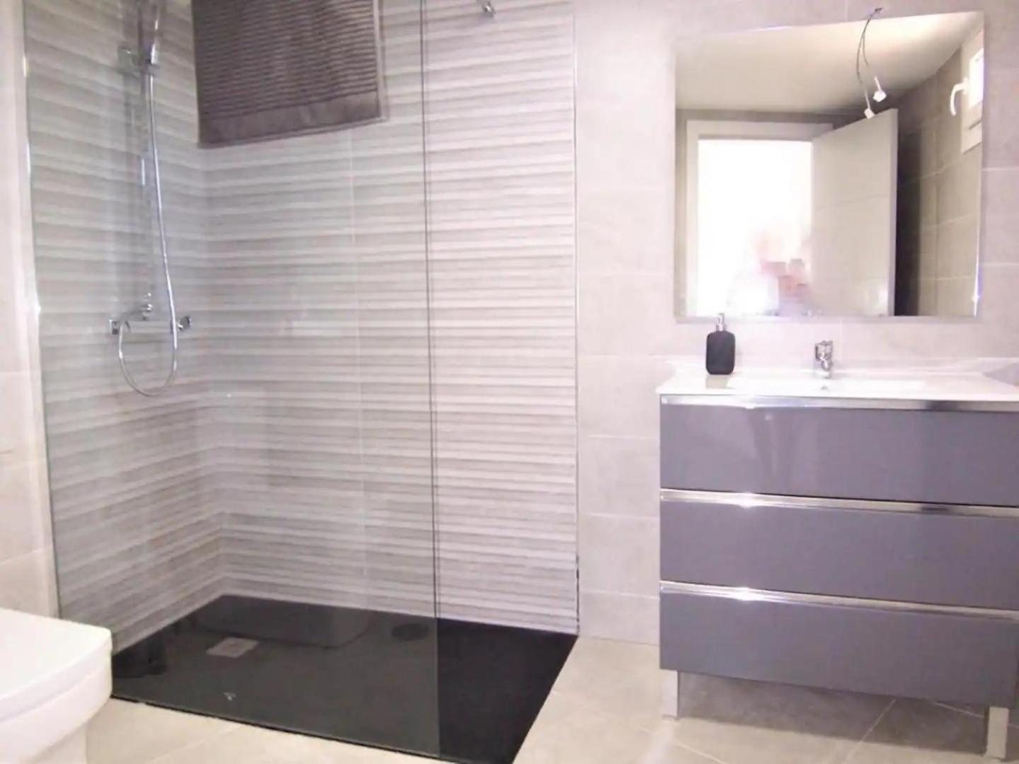 Villa Luxury 7 Bedroom Heated Pool Hot Tub 5 Mins From The Sleeps 16 *
