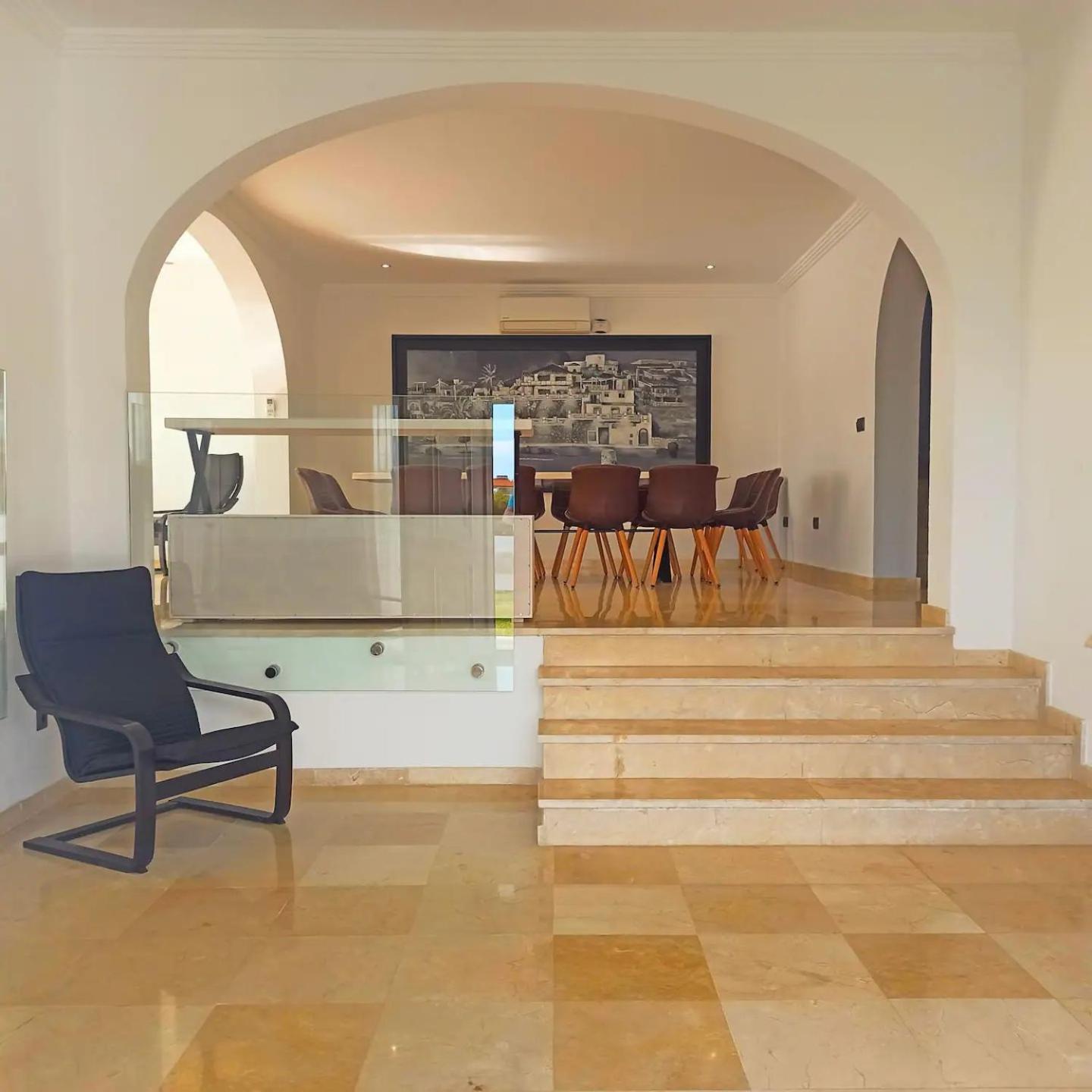 Villa Luxury 7 Bedroom Heated Pool Hot Tub 5 Mins From The Sleeps 16 Benalmadena