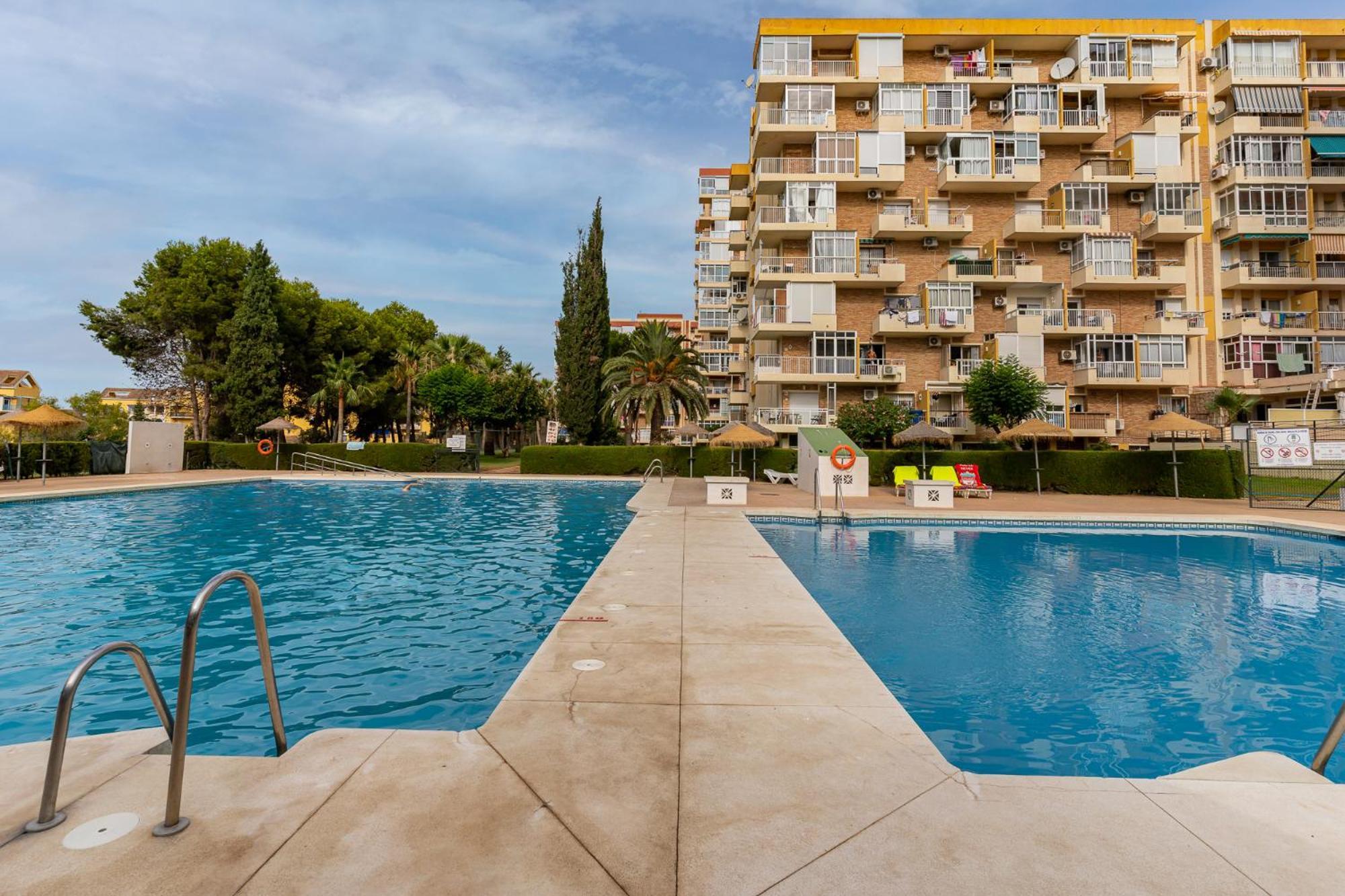 Blonzu Angola Apartment Benalmadena