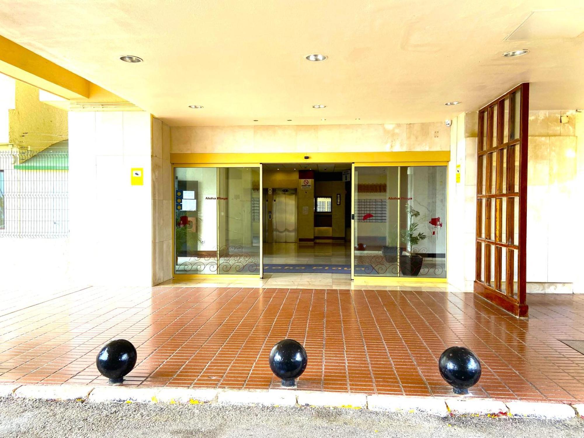 Aloha Playa Deluxe Wifi Swimming Pools & Parking Apartment Benalmadena