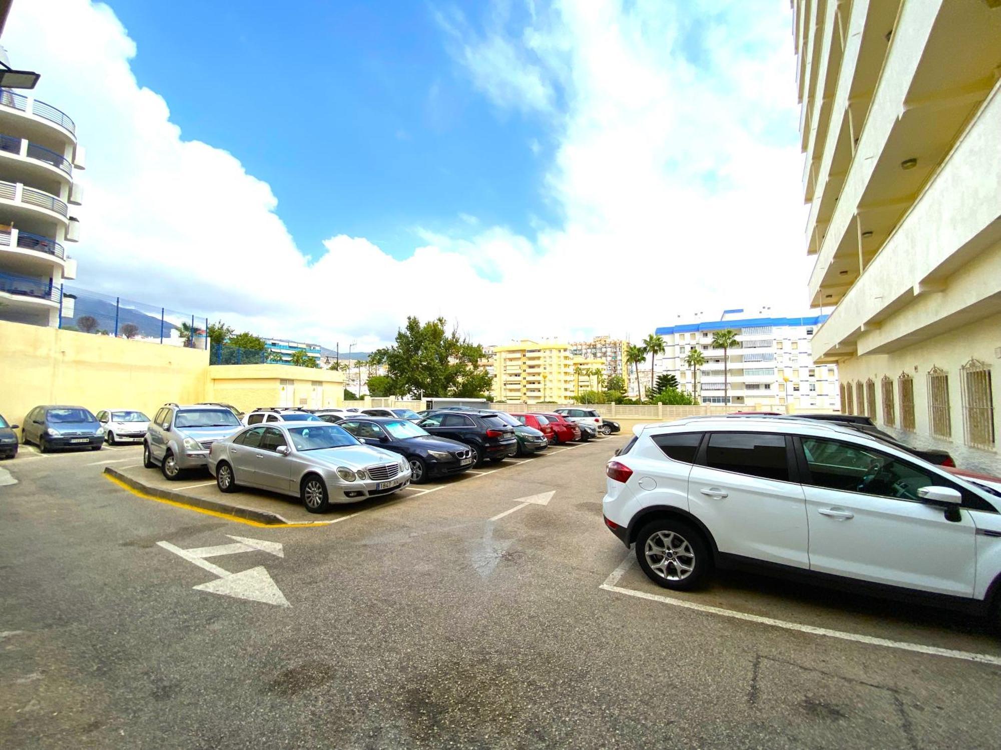 Aloha Playa Deluxe Wifi Swimming Pools & Parking *