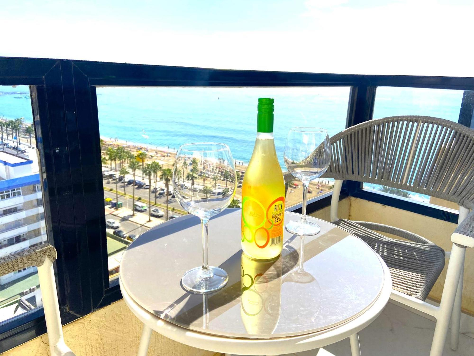 Aloha Playa Deluxe Wifi Swimming Pools & Parking * Benalmadena