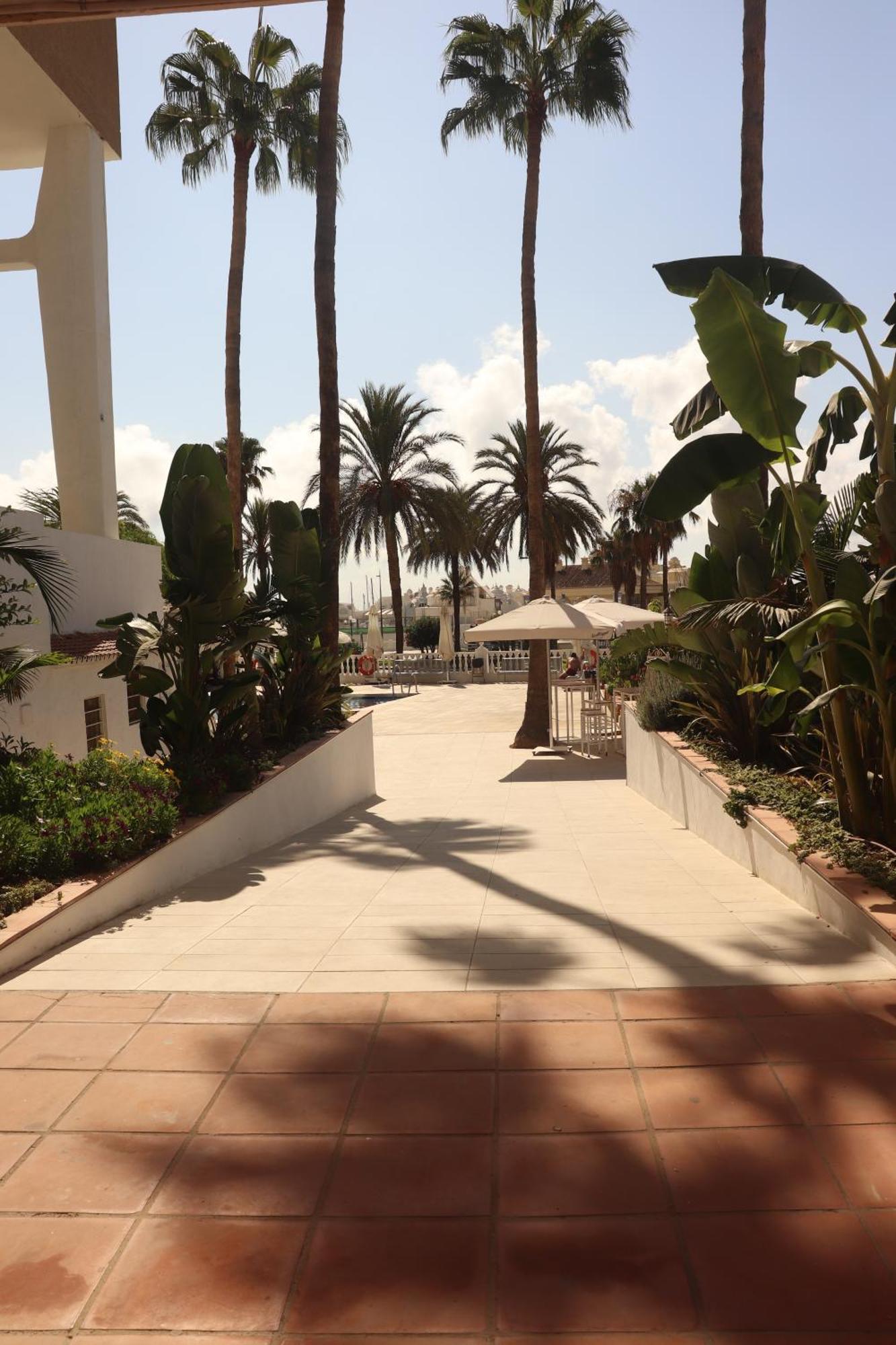 - Costa Apartment Benalmadena