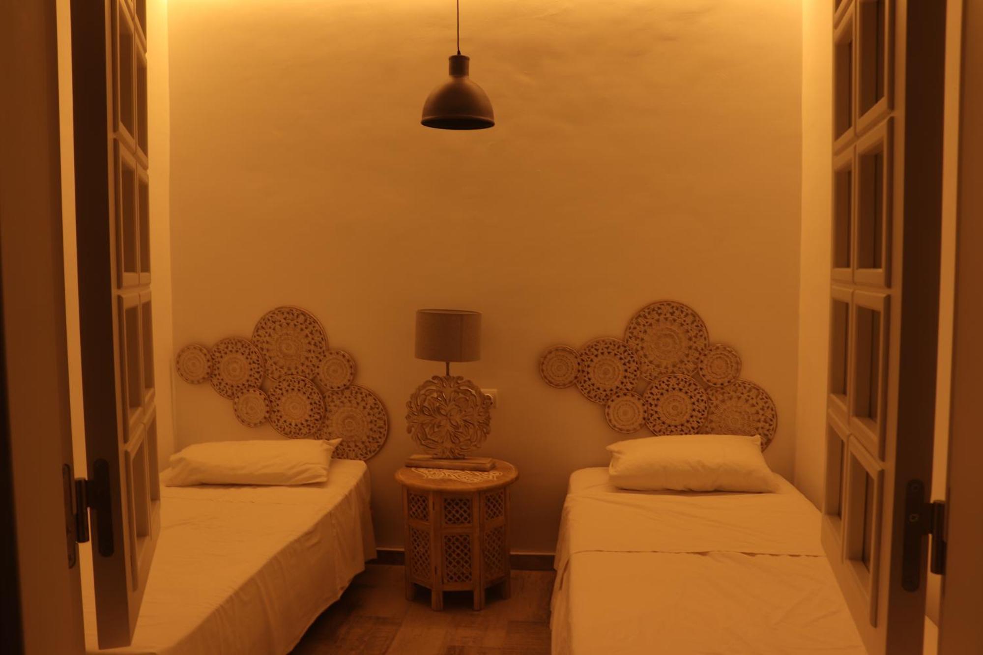 - Costa Apartment