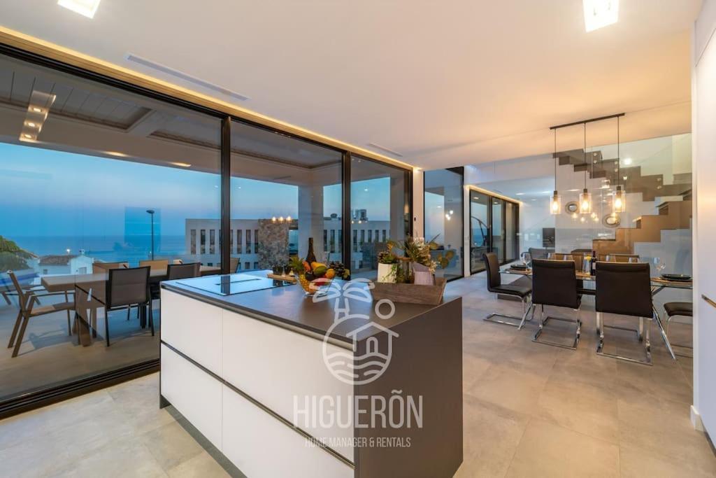Villa Higueronrentals Palm Springs Benalmádena