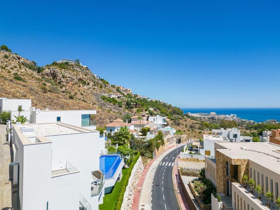 Higueronrentals Palm Springs Villa Benalmádena