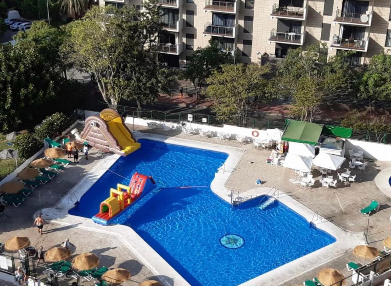Great In The Piscis Building, Located In Coast
