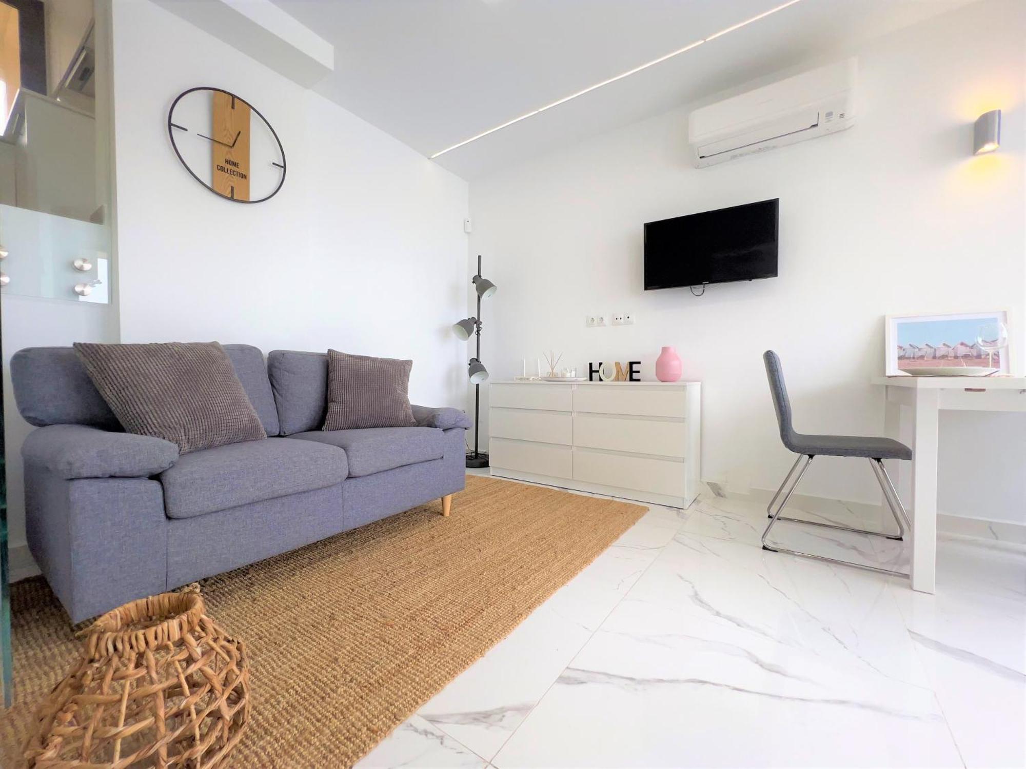 Apartment Aloha Playa Deluxe Wifi Swimming Pools & Parking