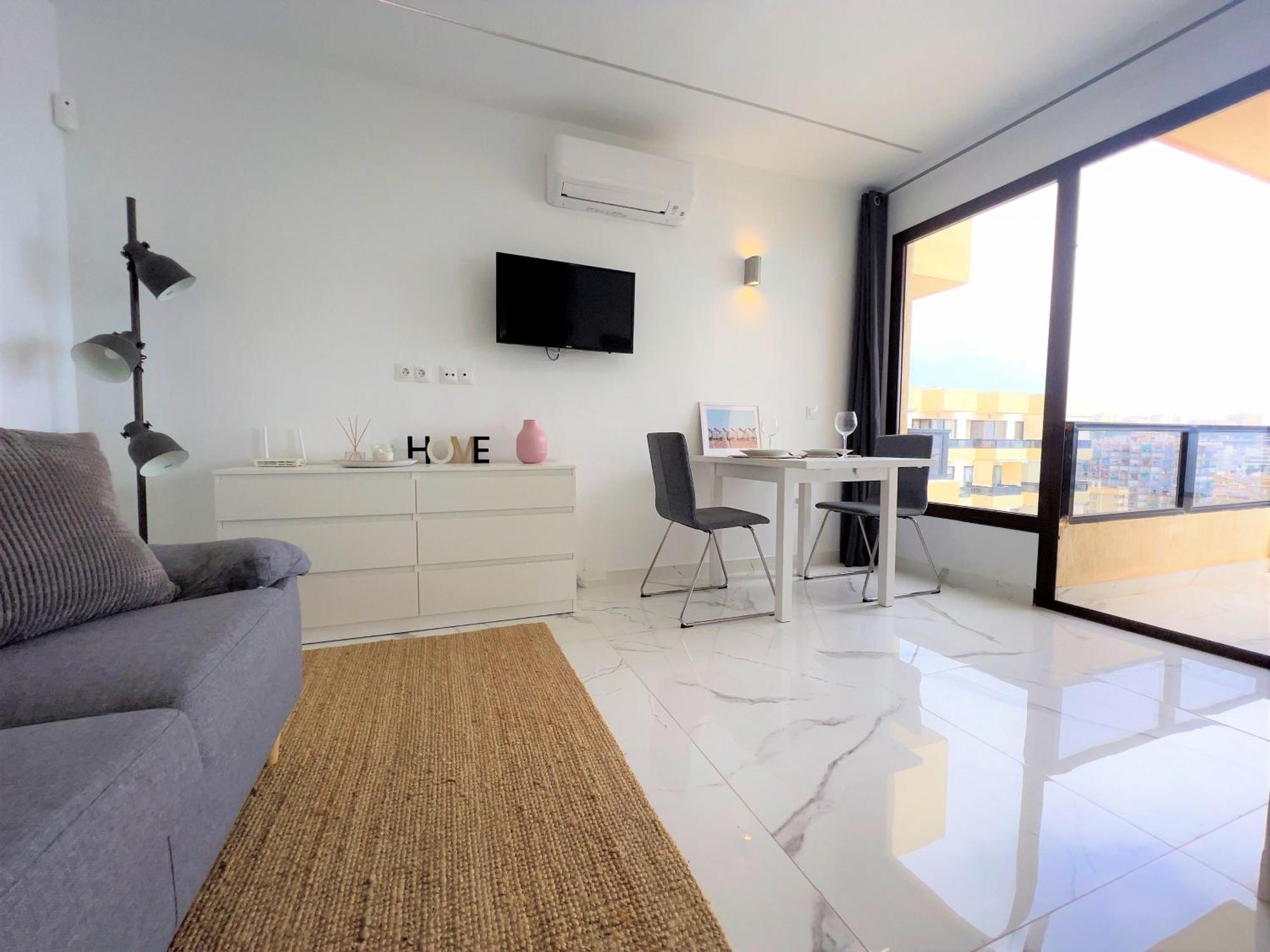 Aloha Playa Deluxe Wifi Swimming Pools & Parking