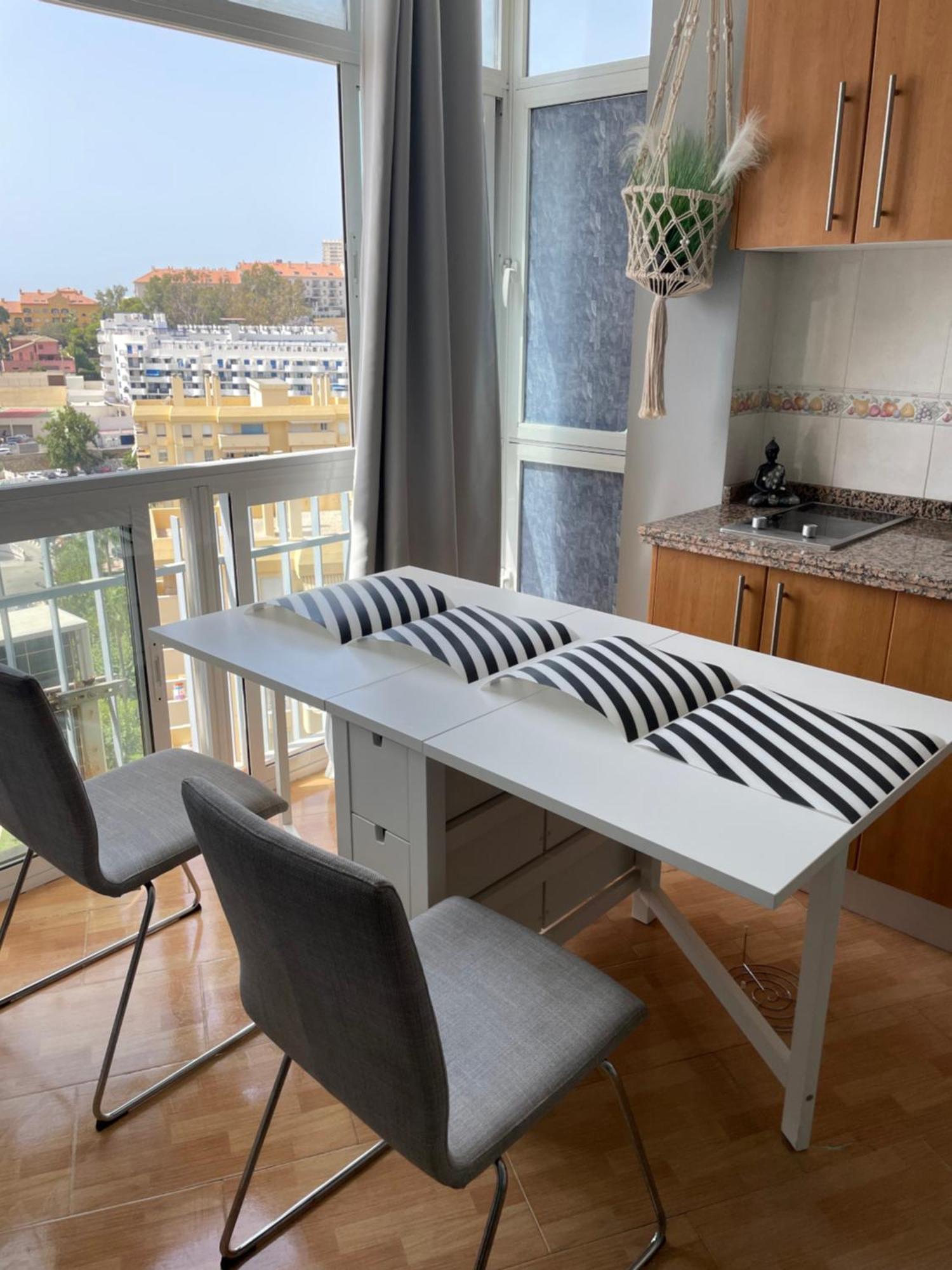 Bed and breakfast ,apartamento-estudio Primera Línea De Playa Benalmádena