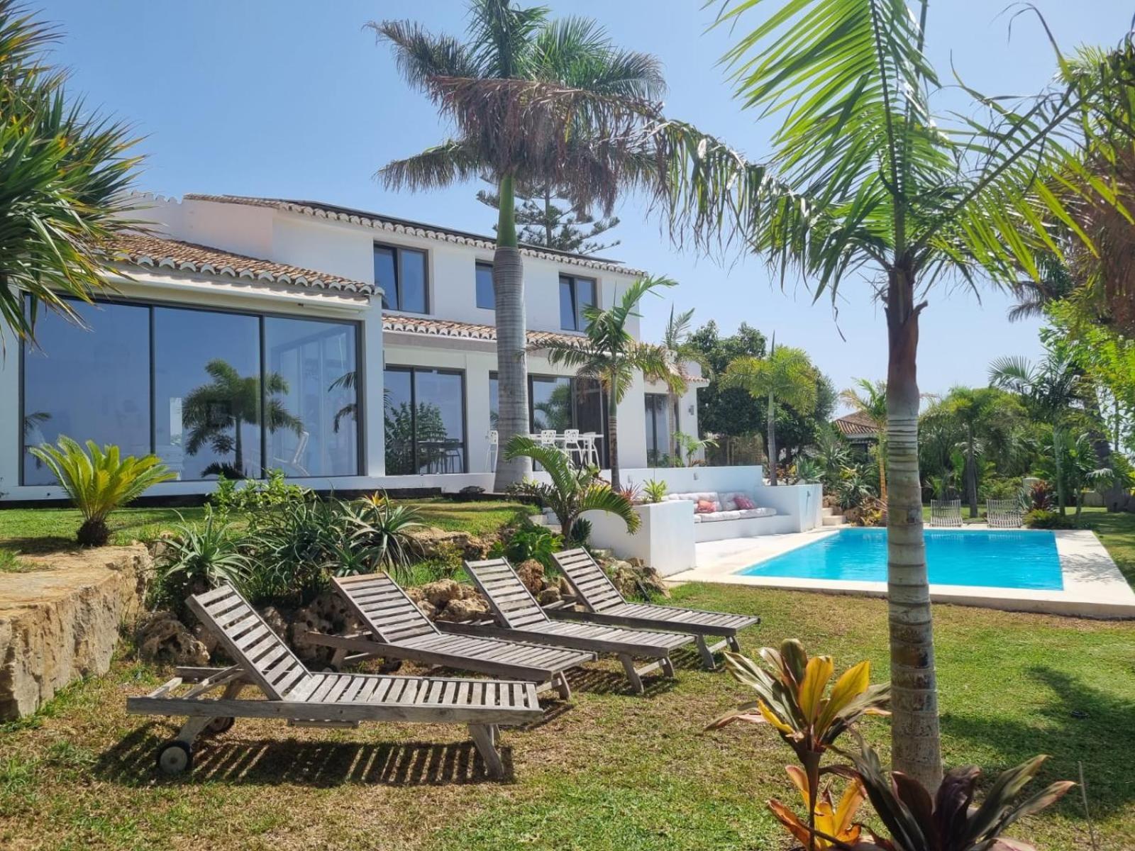 Guest house Bed & Breakfast In Eden Palm Benalmadena