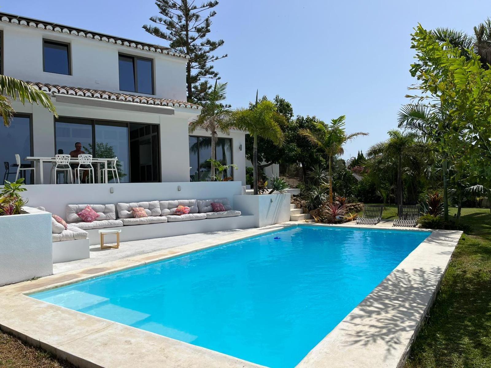 Bed & Breakfast In Eden Palm Benalmadena