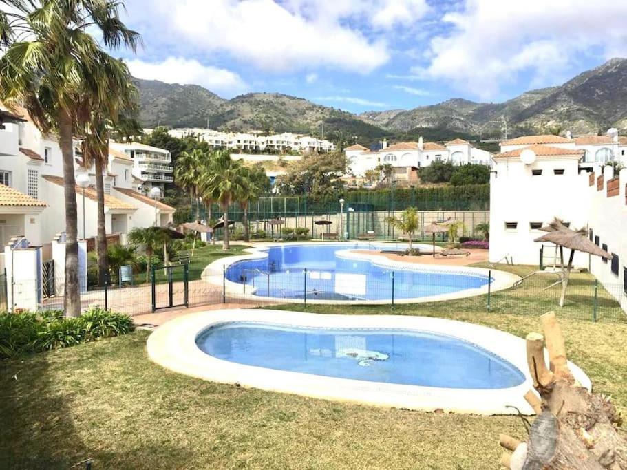Beautiful With Pools, Playground And Paddle Tennis - Family Friendly And Near Vithas Hospital - Free Parking In Garage * Benalmádena