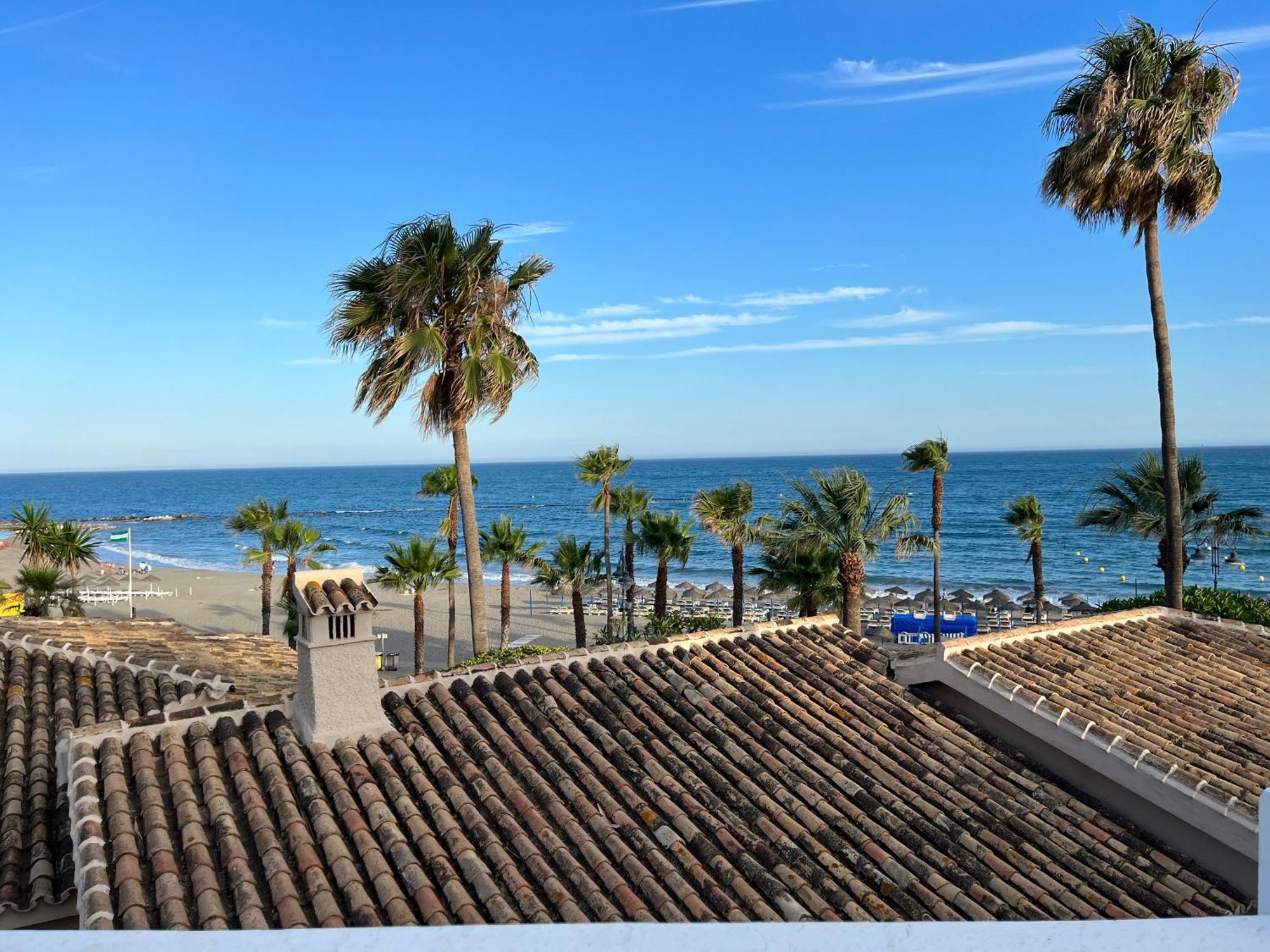 - Costa * Benalmadena
