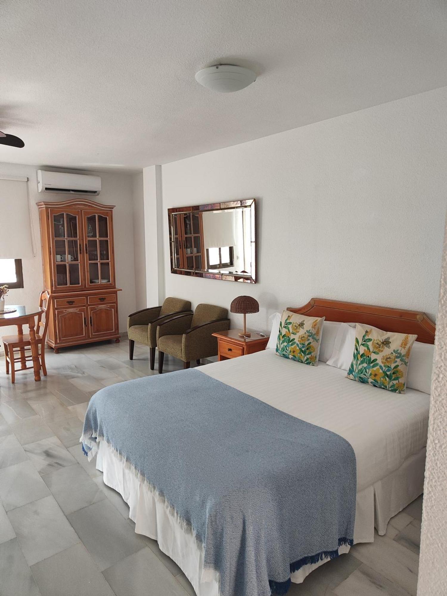 Resort Pueblo Evita Benalmádena