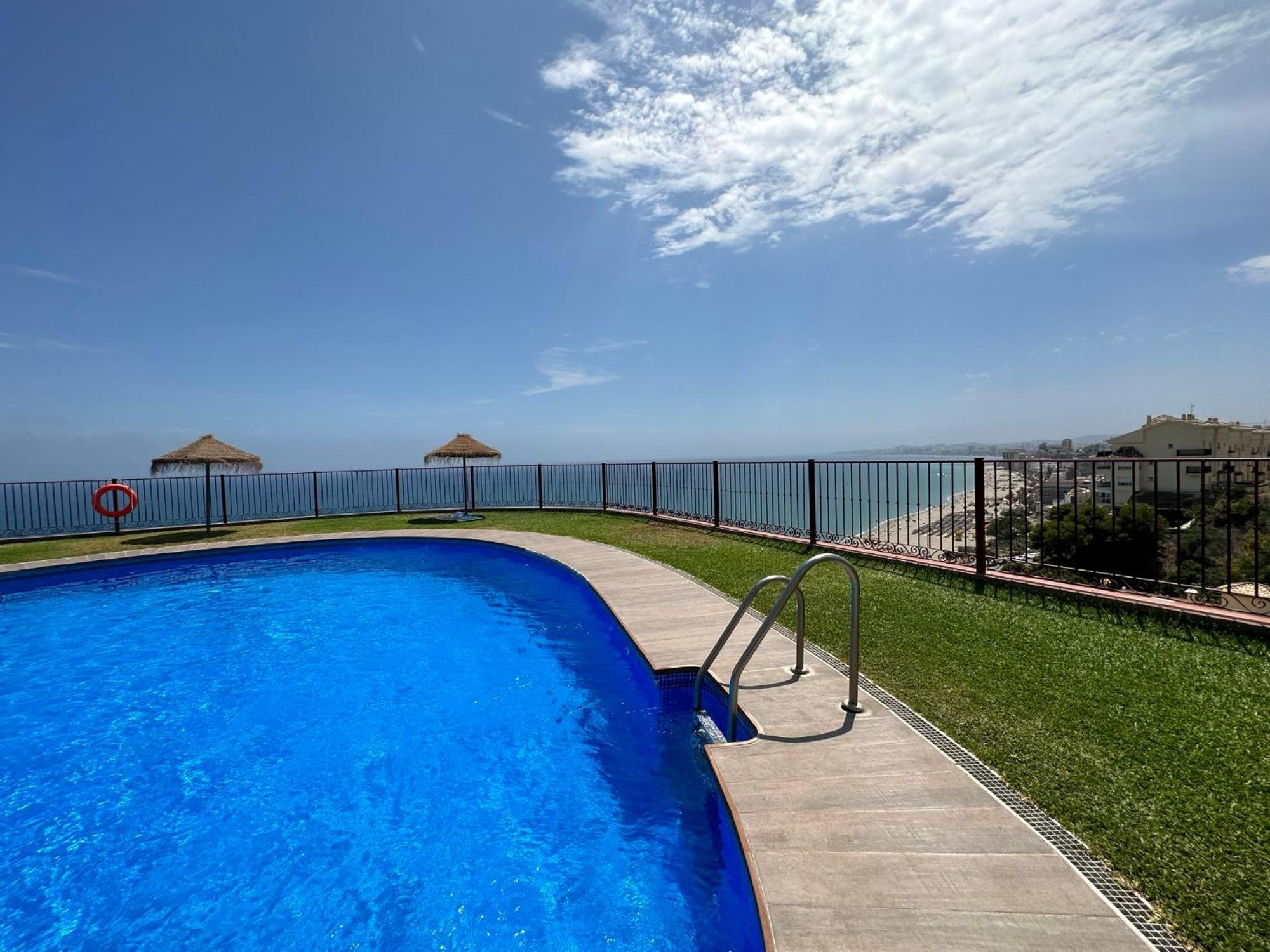 Apartment Amazing Sea View Apartement, Close To Beach