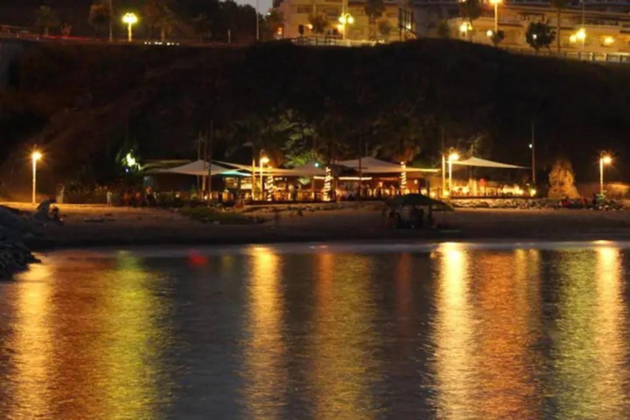 Beachfront Complex El Coloso Views,pools,parking Costa Benalmadena