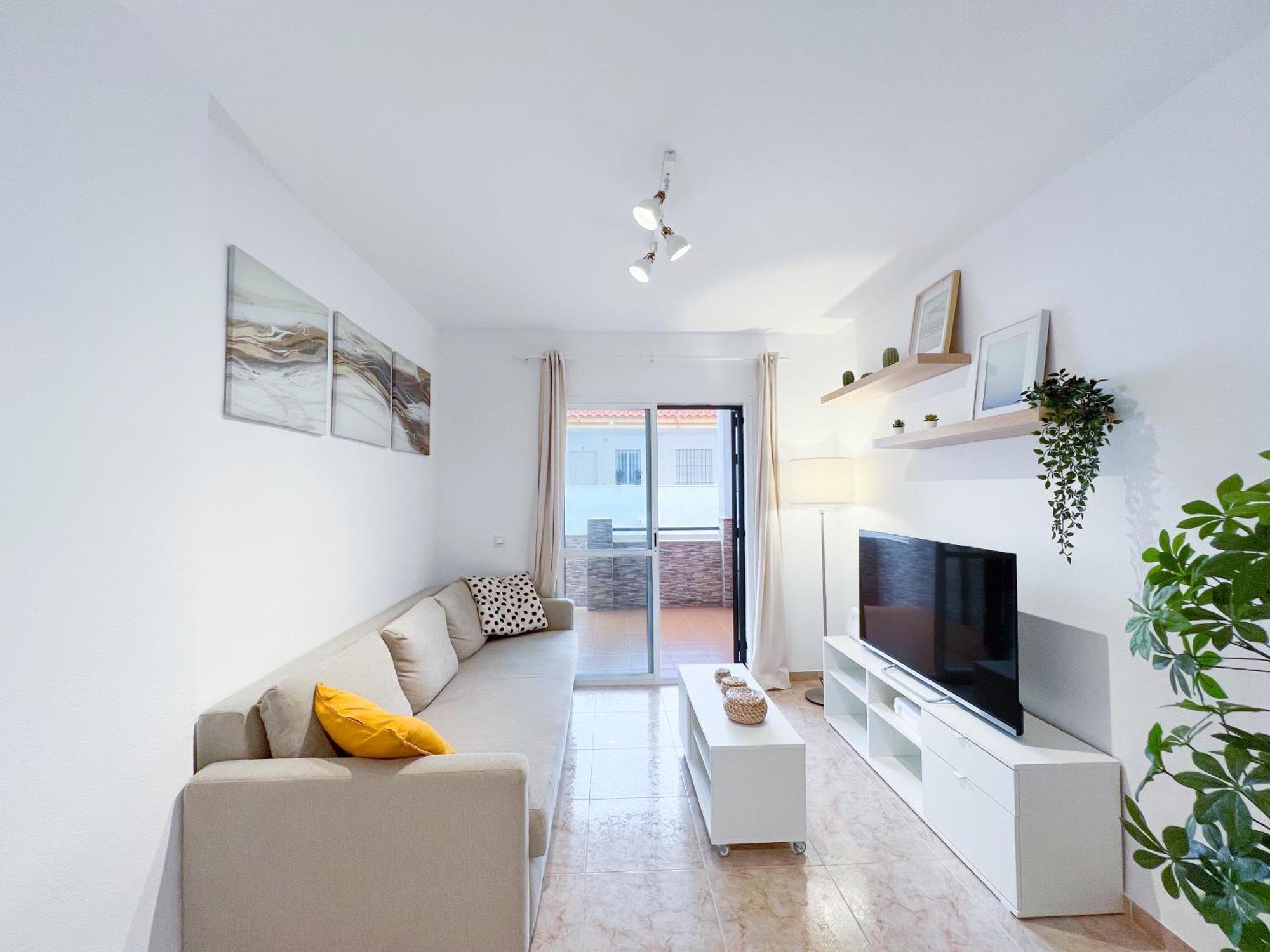 Apartment Family In Playa De Carvajal,