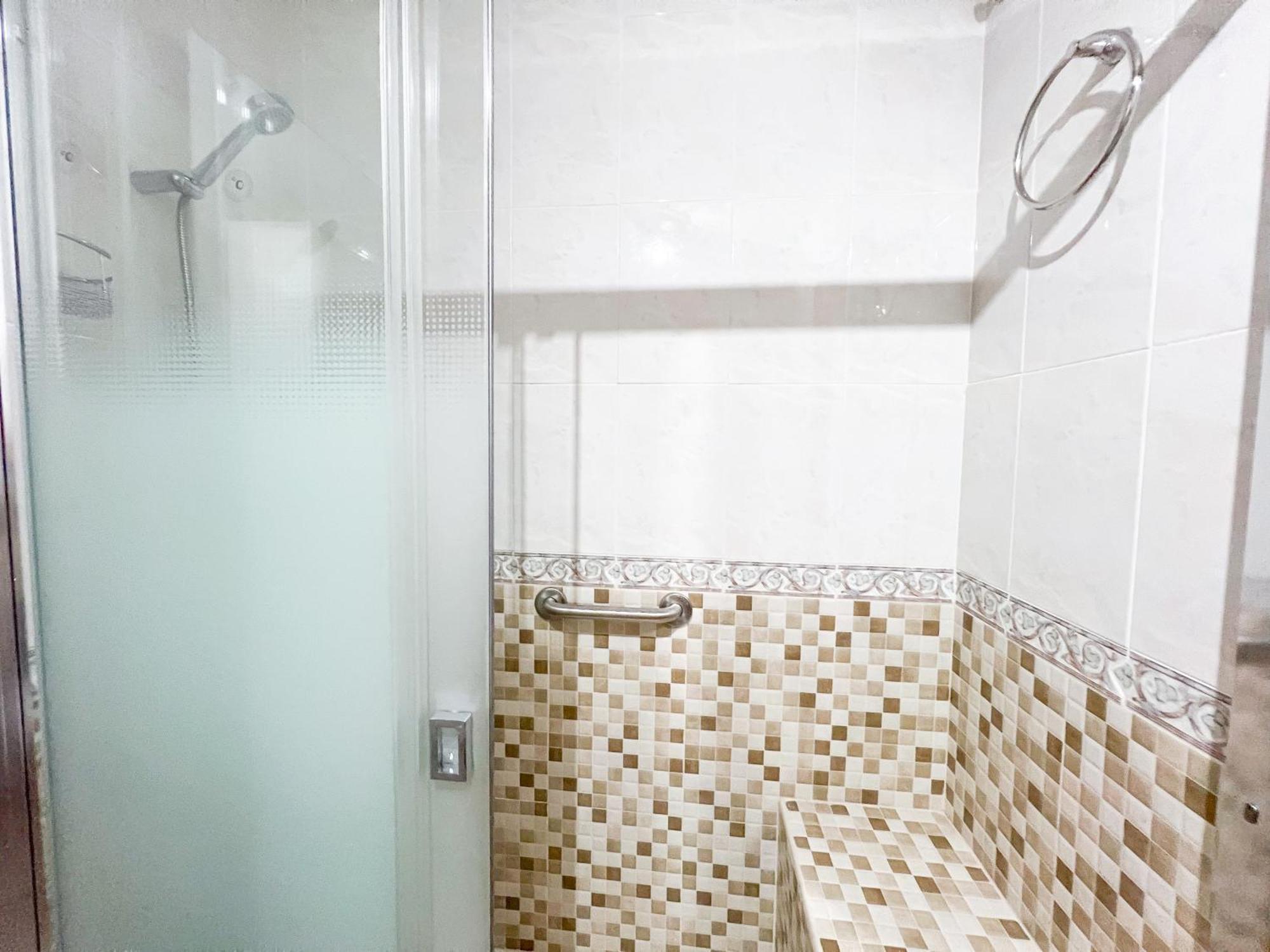 Apartment Family In Playa De Carvajal, *