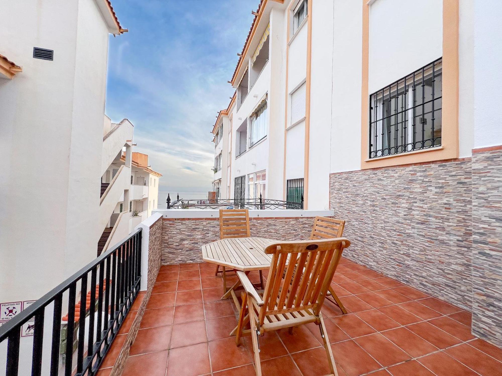 Apartment Family In Playa De Carvajal, Benalmadena