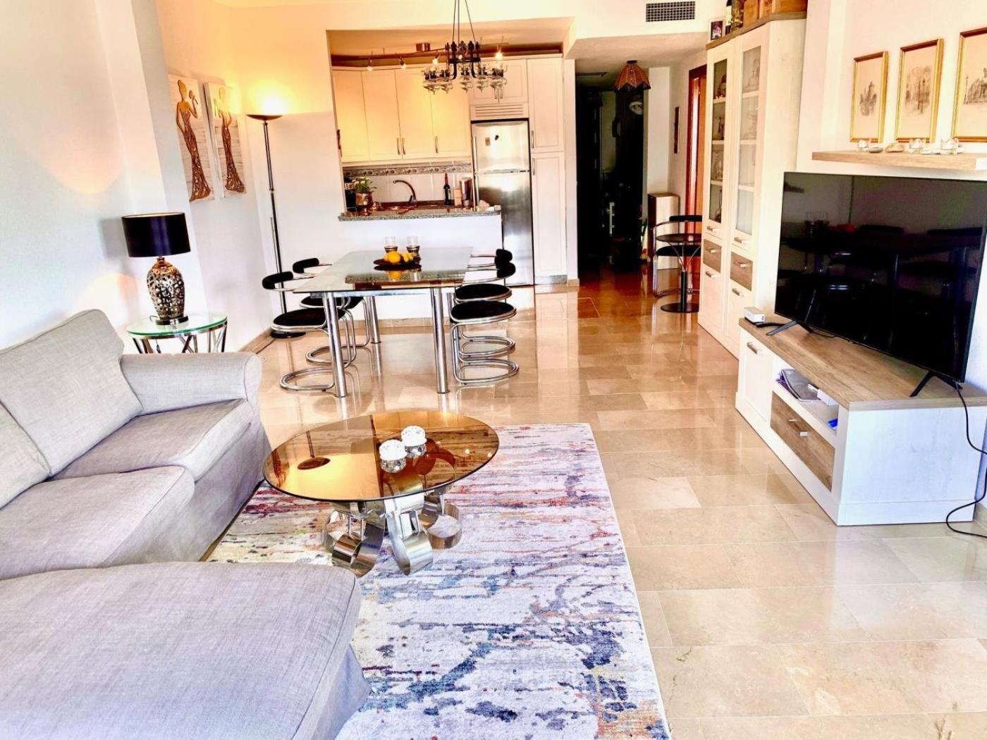 Avenida Marysol Don Joaquin Apartamento *