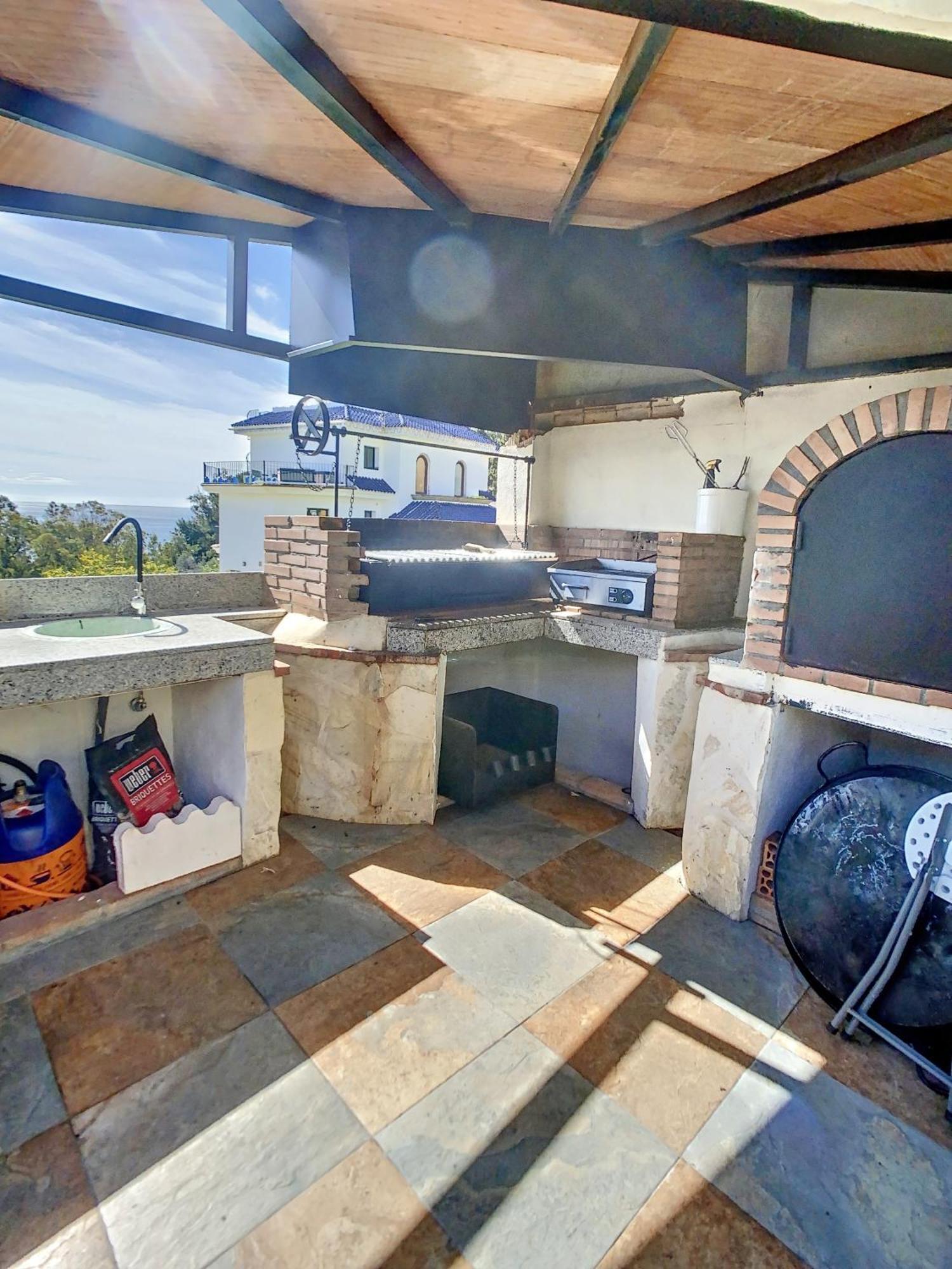 La Hidalga By Beehive Vacances Holiday home *