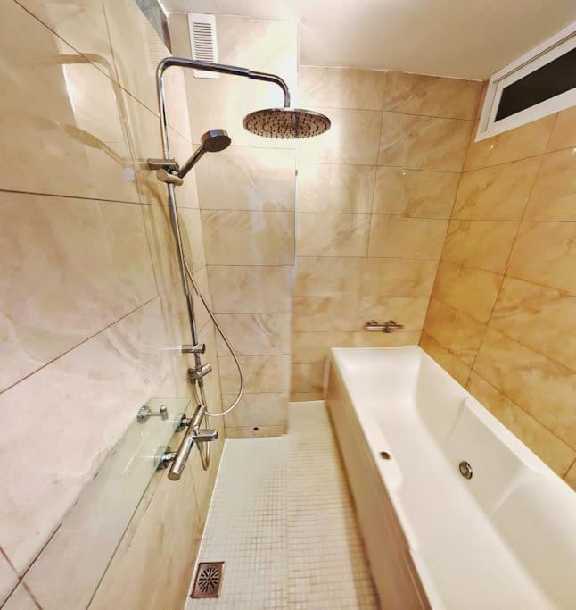 Apartment De Lujo Con Amplia Vista Al Mar. -