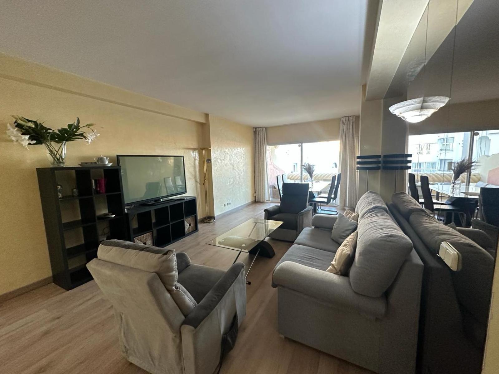 Piso Islas C111 Appartement Benalmádena
