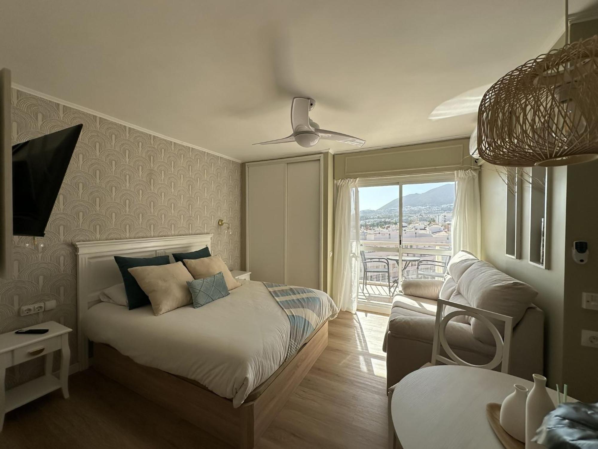 Estudio Centrico 800m De Playa En Benalmadena