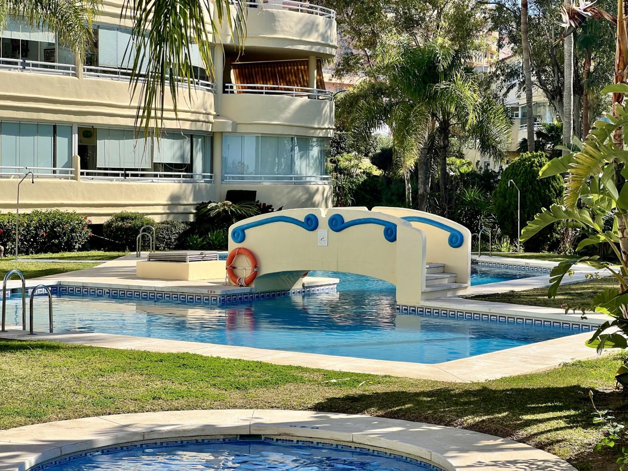Costaquebrada By Beehive Vacances