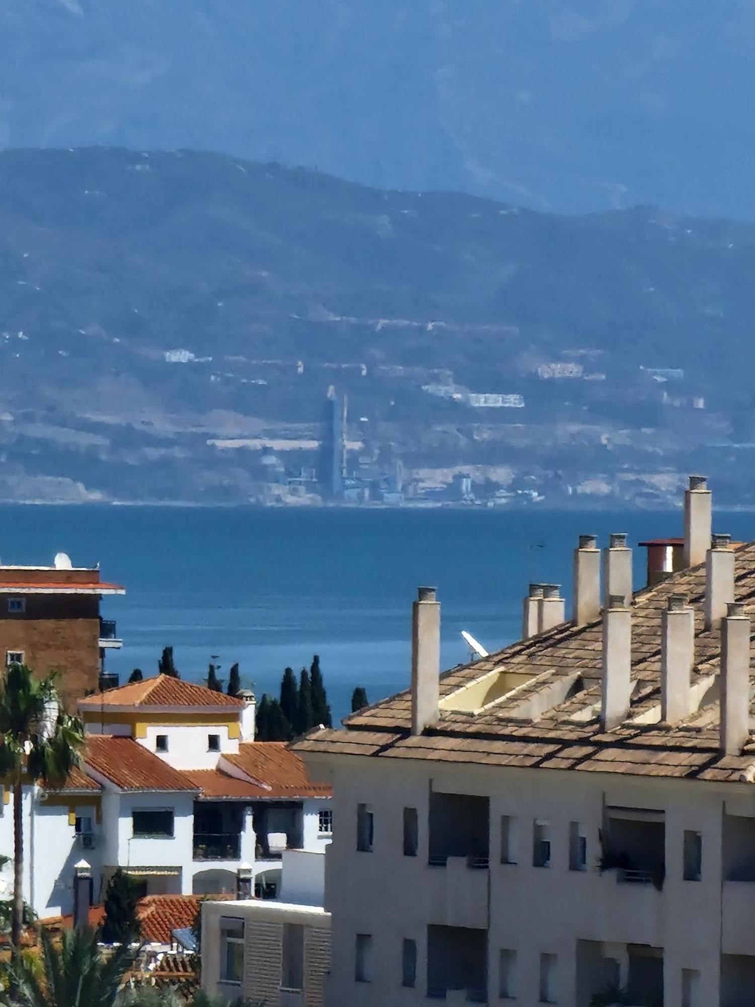 Fantastico Estudio Amplia Terraza Y Vistas Al Mar Apartamento *