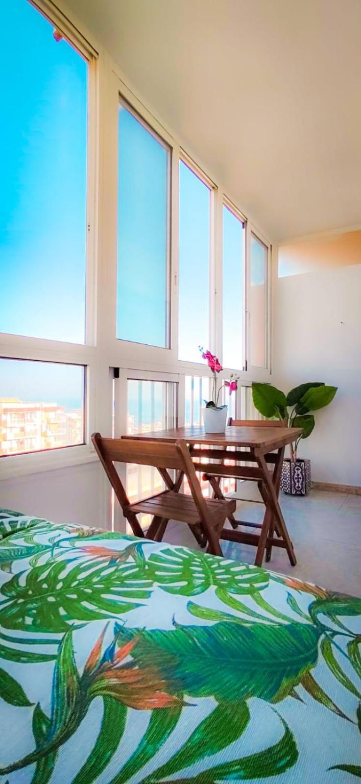 Kaizen. Terraza, Piscinas, Playa A 5 Minutos.