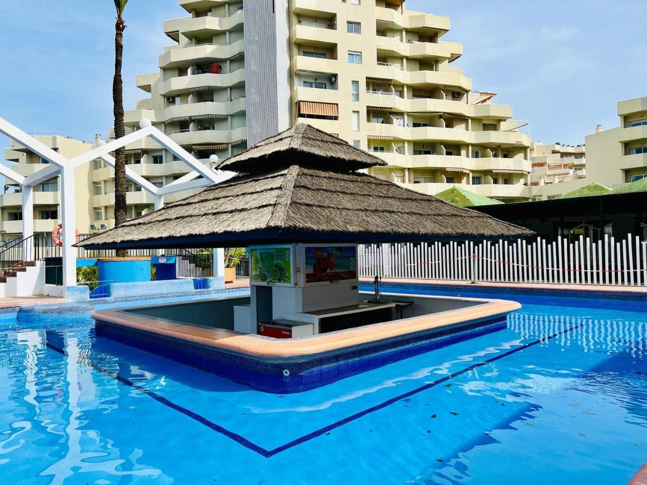 Benal Beach, Benalmadena, Costa Del Sol * Benalmádena