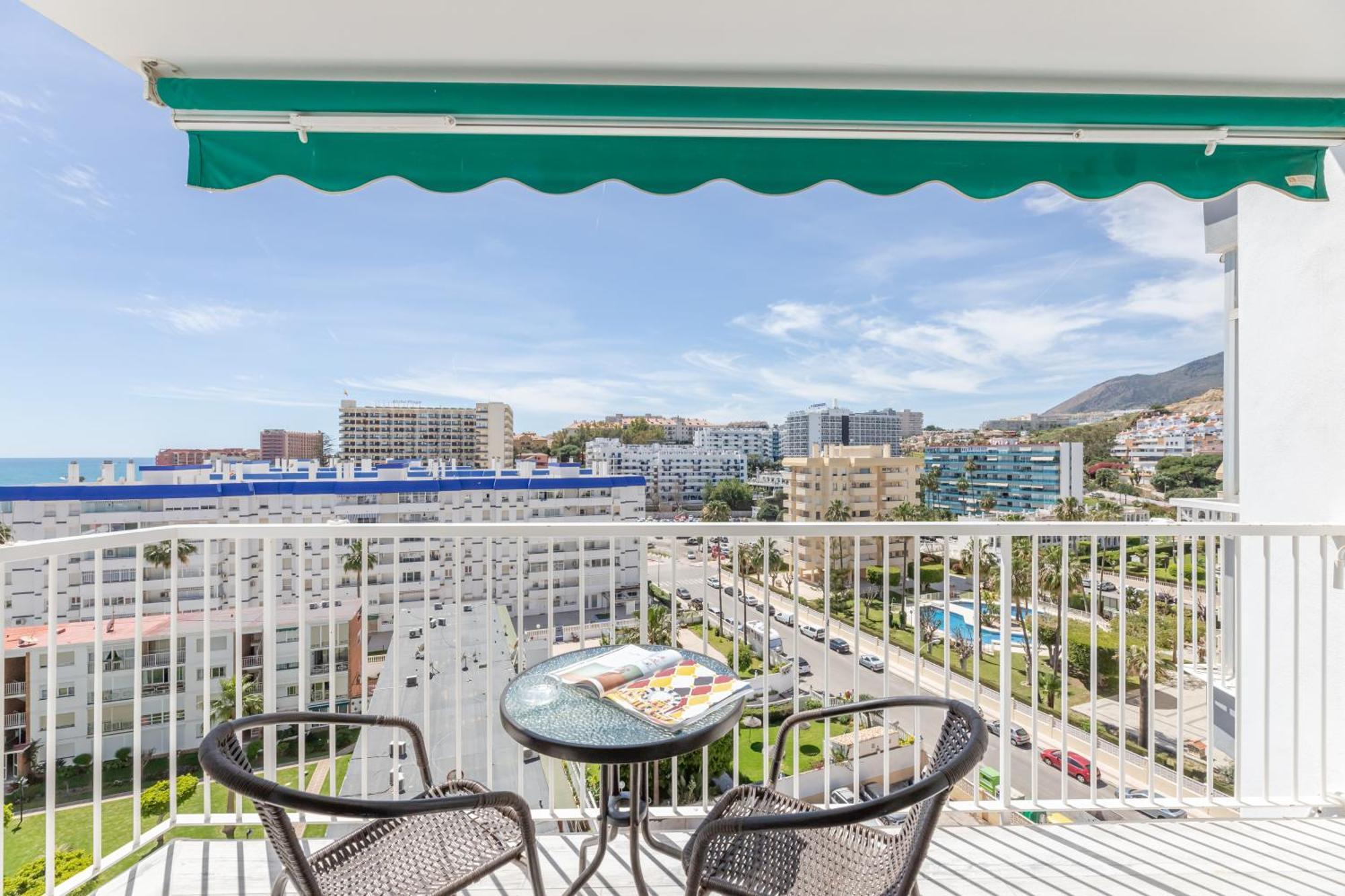 Vb 1 Bedroom Waterfront Apartment *