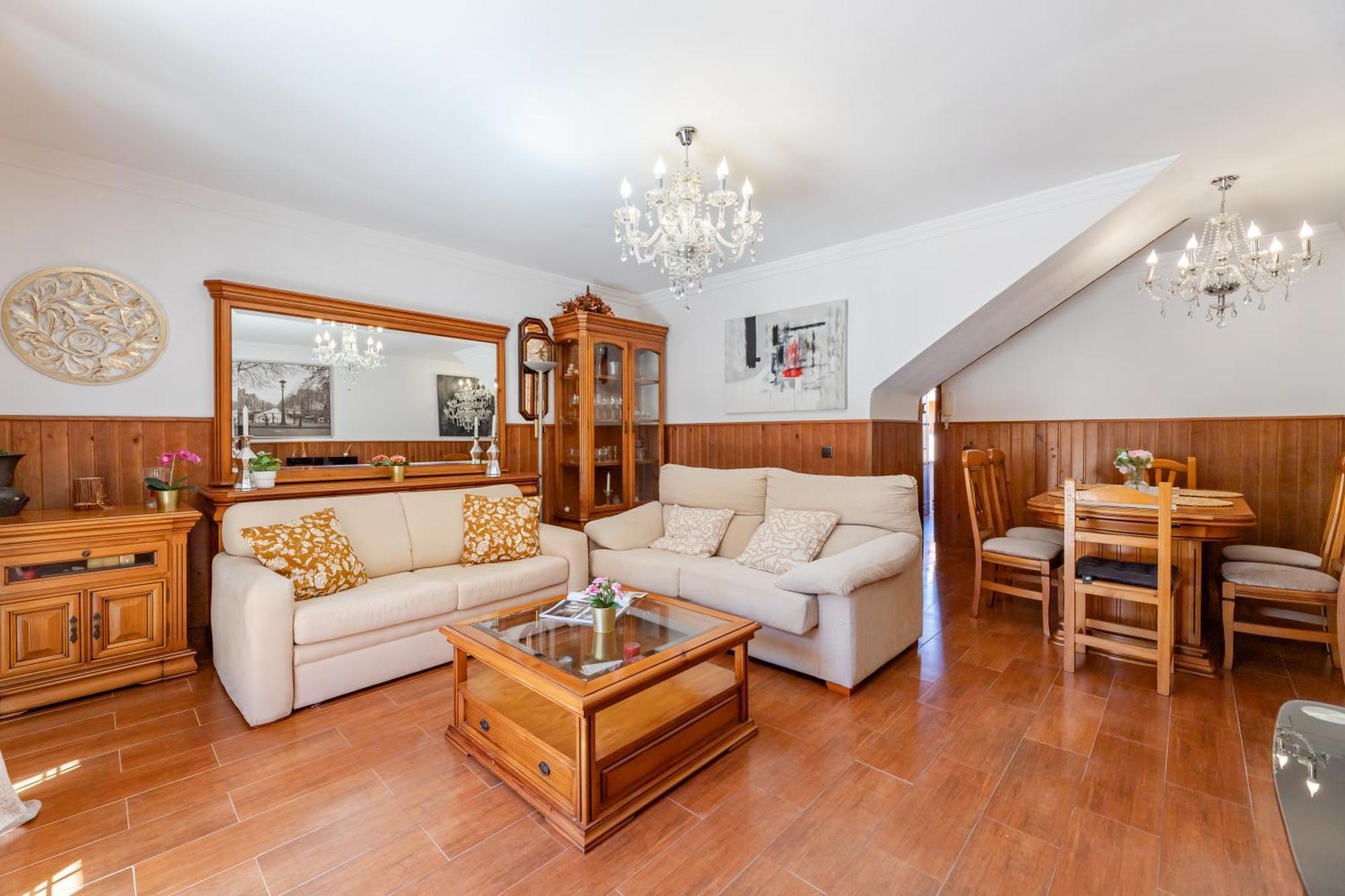 Apartment Vb Anemona 3br Townhouse *
