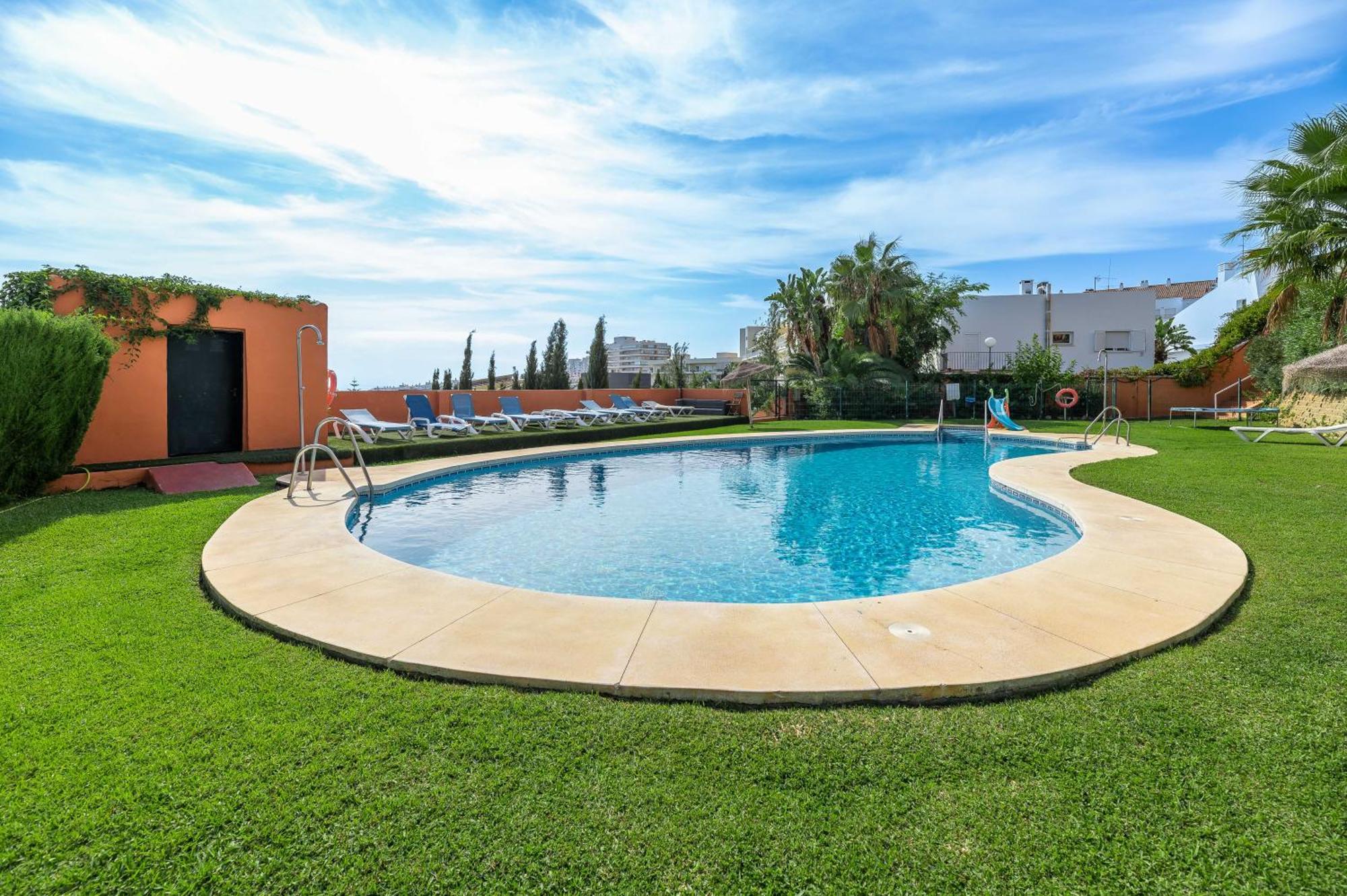 Vb Anemona 3br Townhouse Apartment *