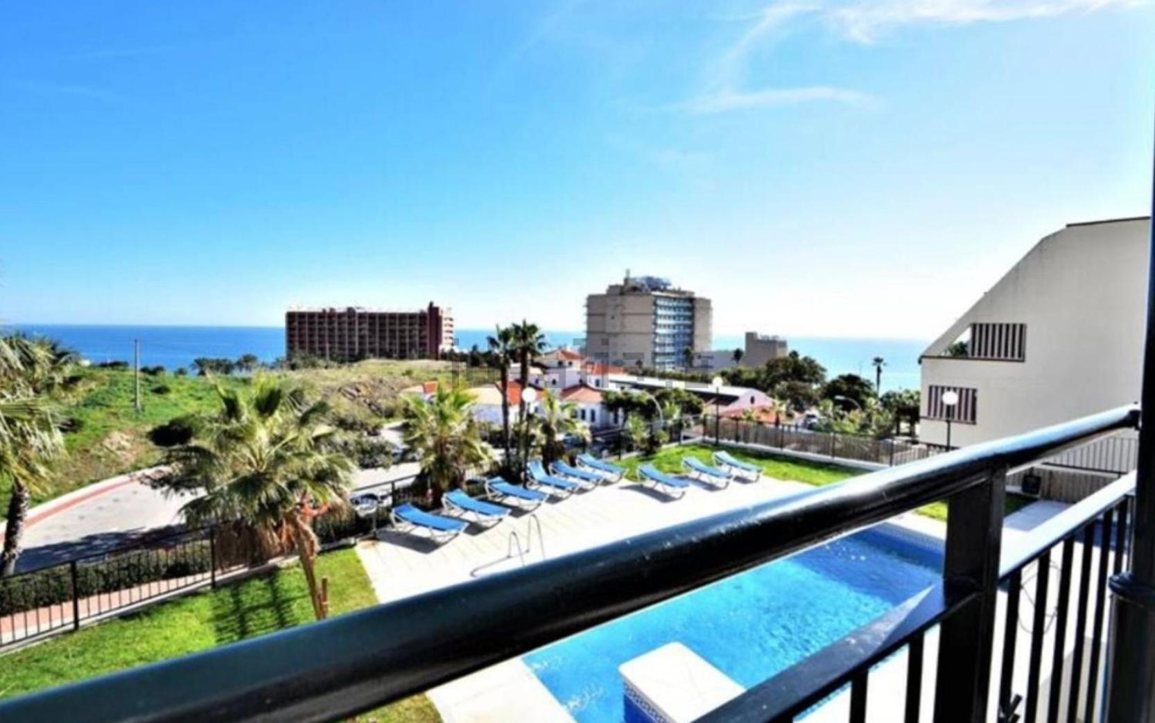 Duplex Penthouse With Seaview. Benalmádena