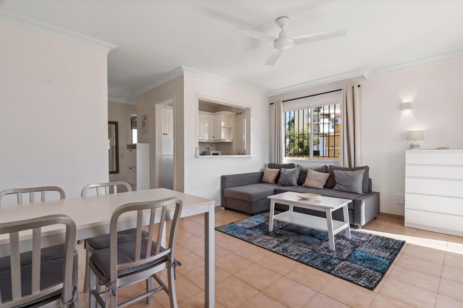 Lovely Flat With Sea View Near The By Costarentals - Ref 37