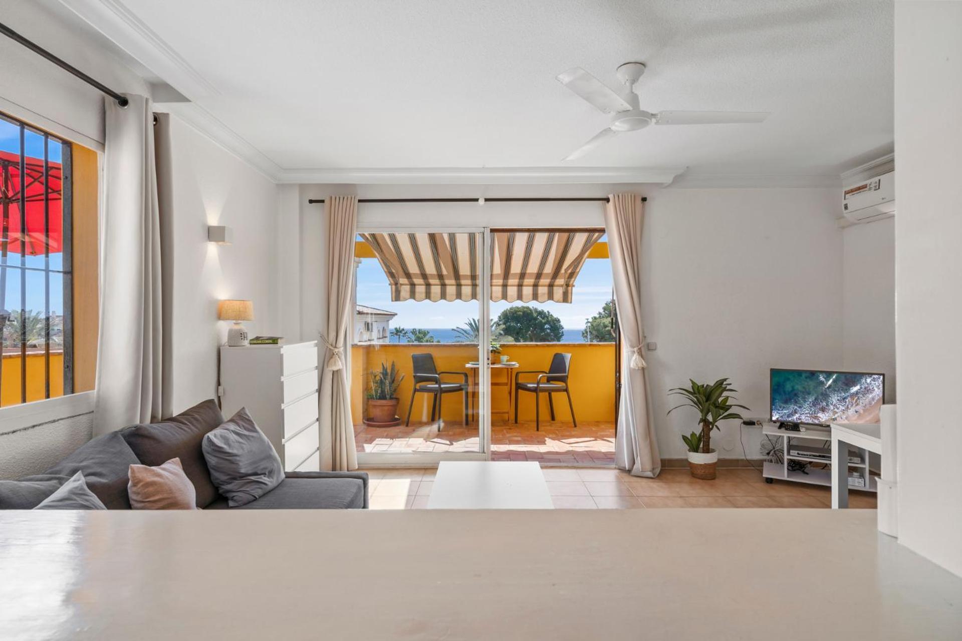 Lovely Flat With Sea View Near The By Costarentals - Ref 37 *