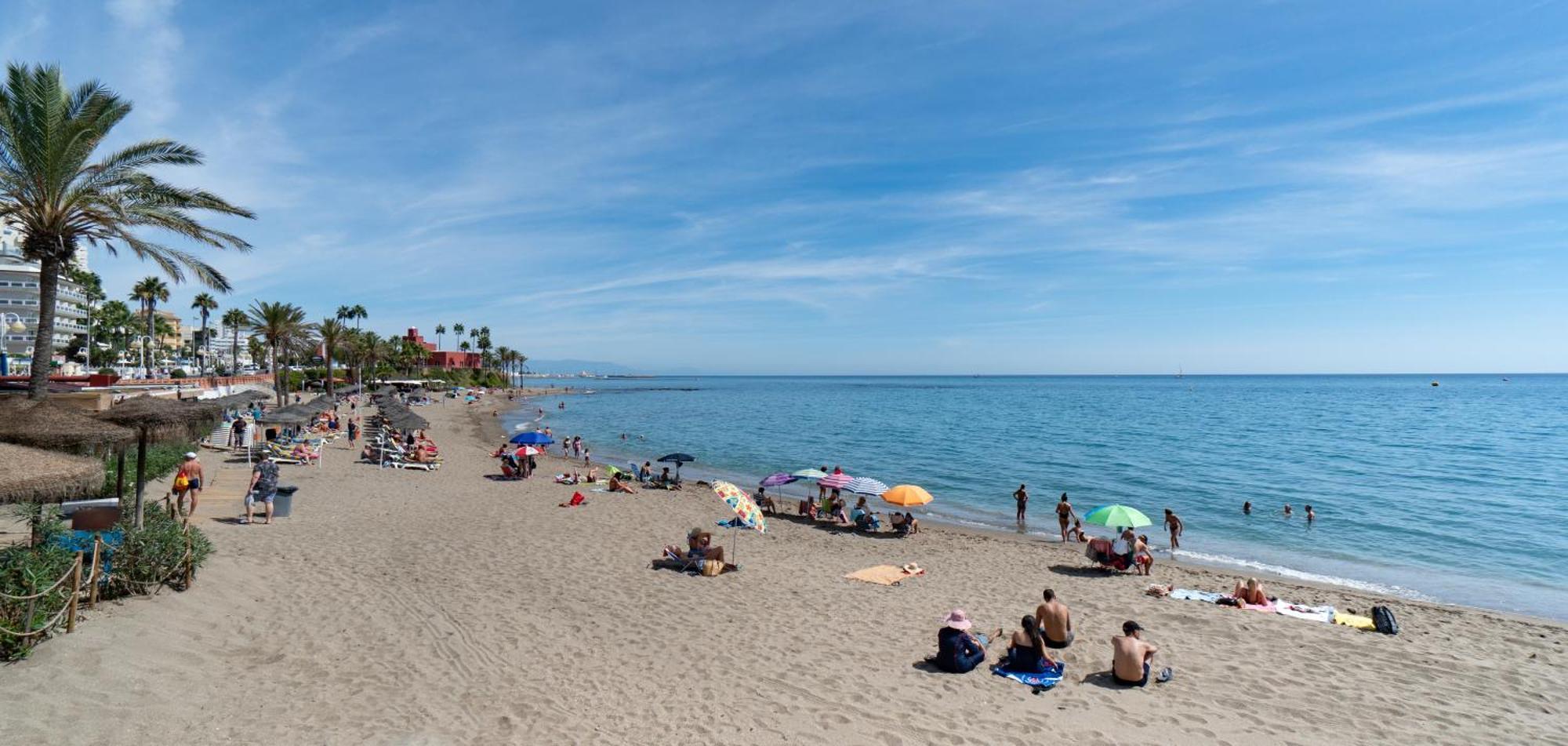 Apartment Holidays & Homes I Playa, Piscinas ,relax