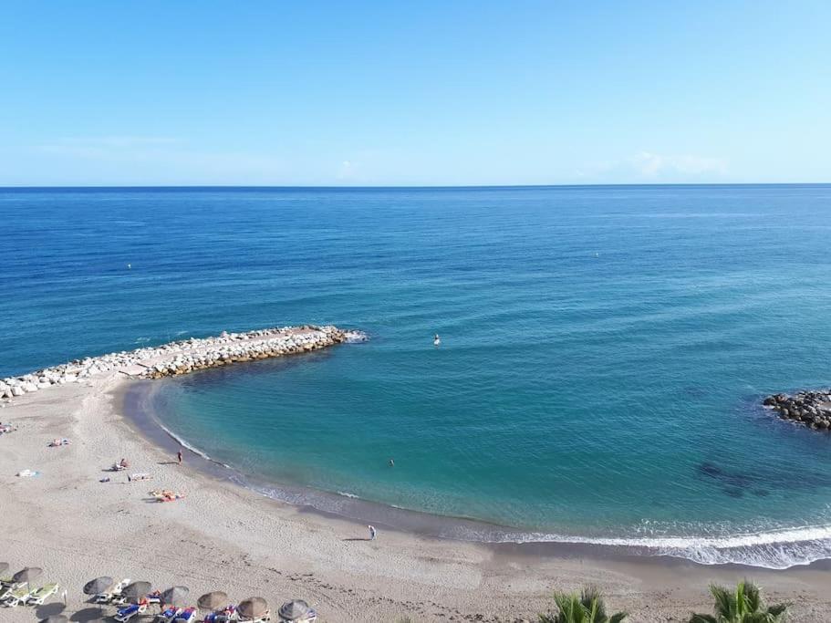 Villa Summer Offers! Fabulous Luxury Near The Sleeps 8 *