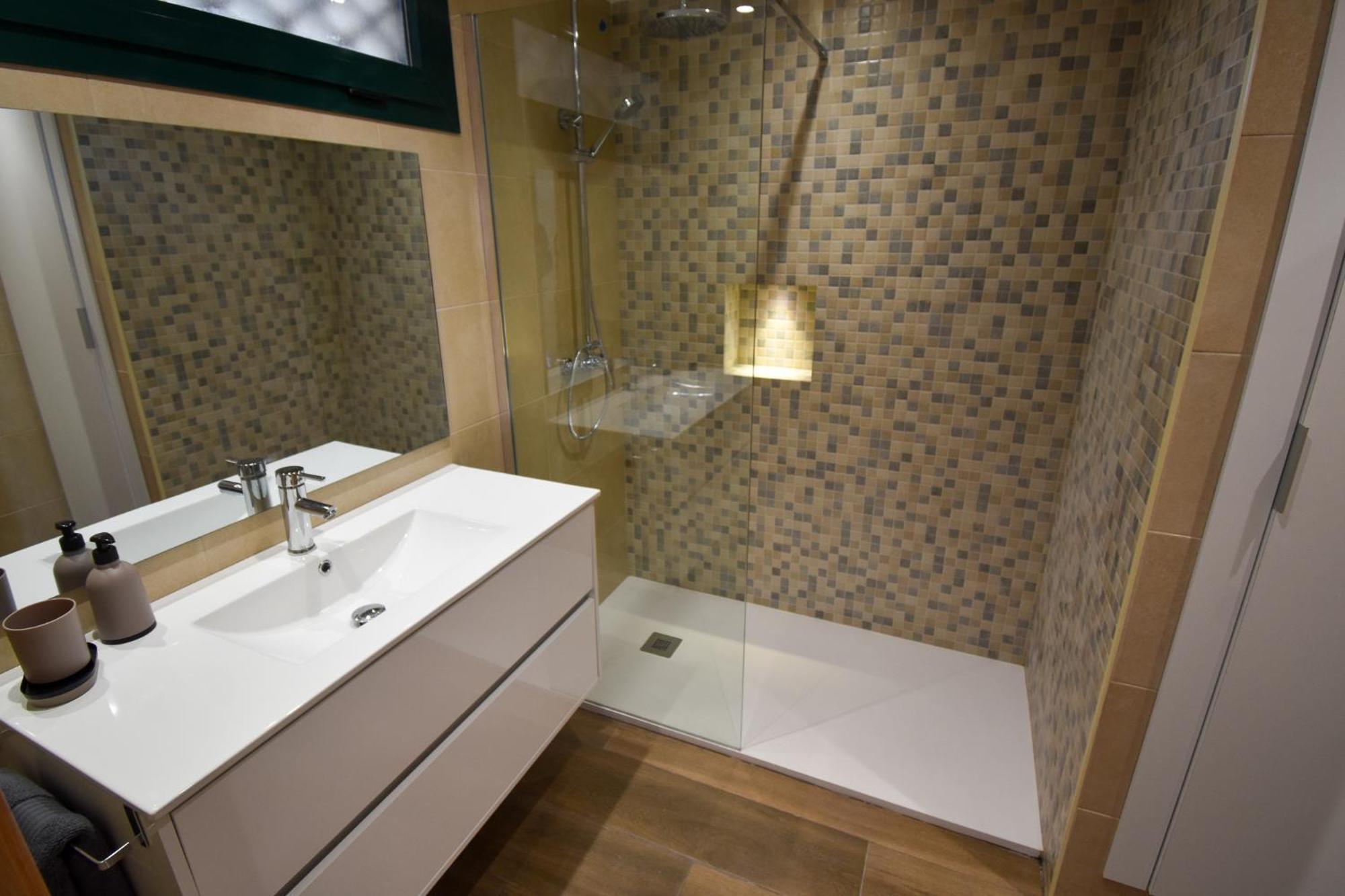 Apartment Urb Pueblo Del Parque, Luxury 2 Bedroom Apartment. Fantastic Location.