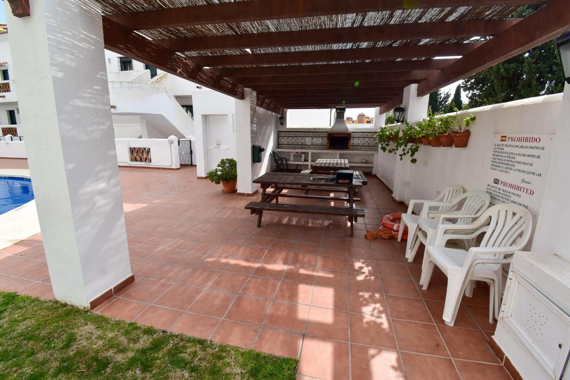 Urb Pueblo Del Parque, Luxury 2 Bedroom Apartment. Fantastic Location. Benalmadena