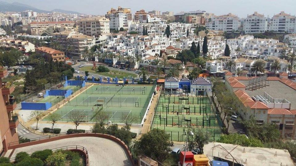 Apartamento Benal Ii, Estudio Con Parque Acuático Y Vistas Al Mar.
